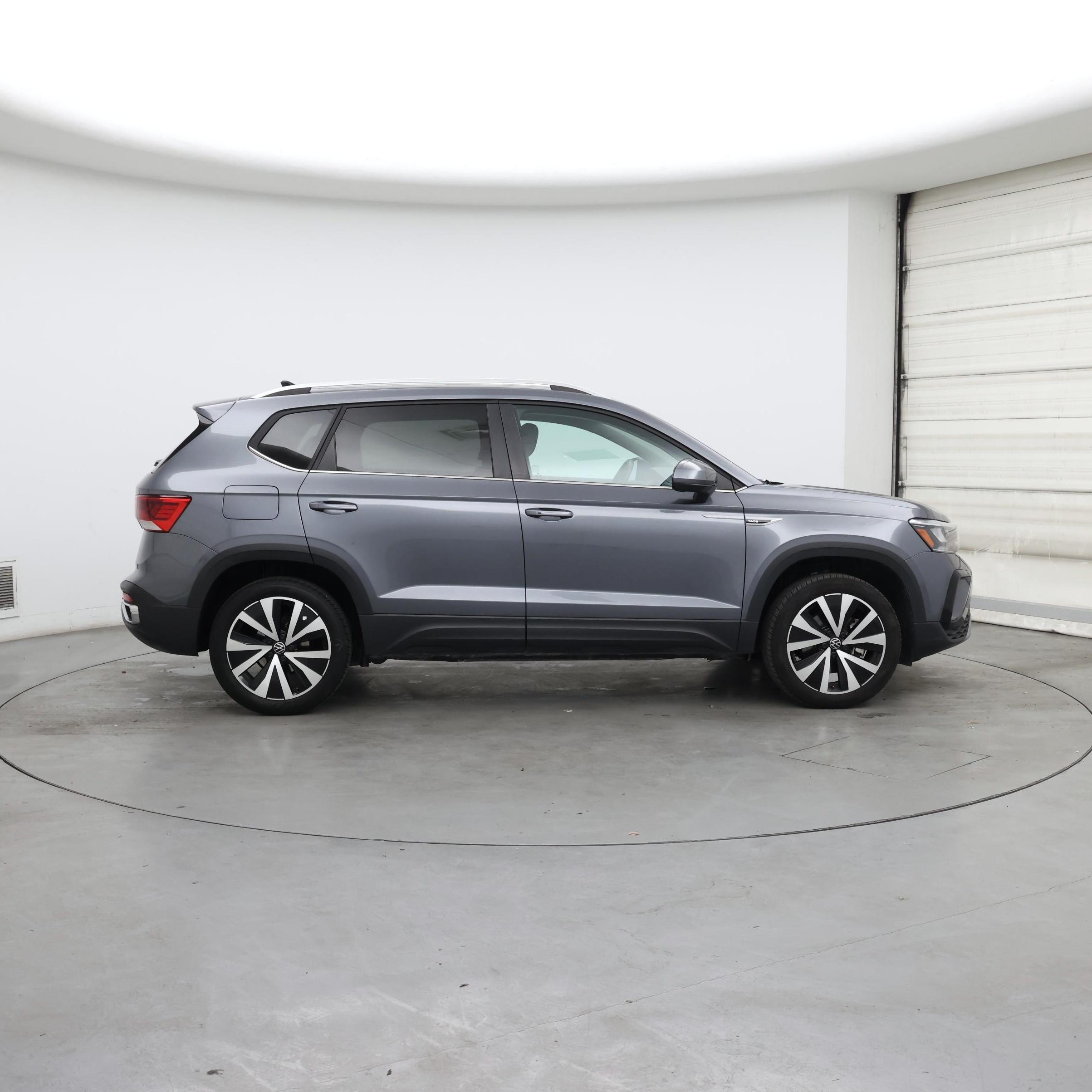 Thumbnail: 2024 Volkswagen Taos - 7