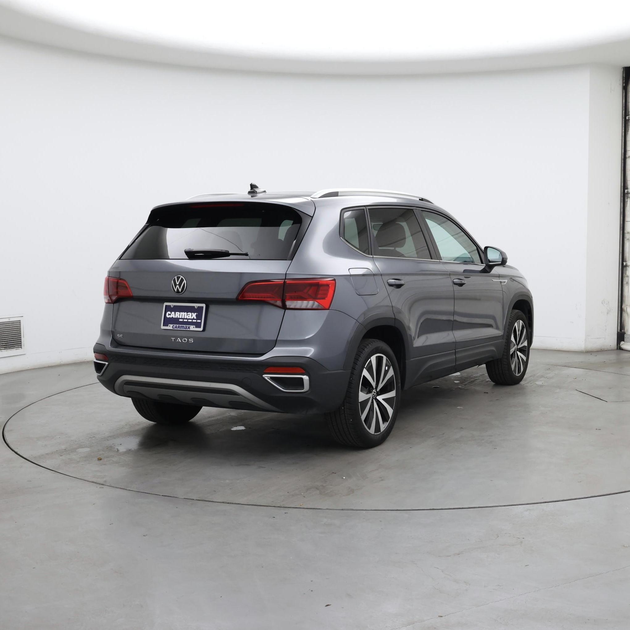 Thumbnail: 2024 Volkswagen Taos - 8