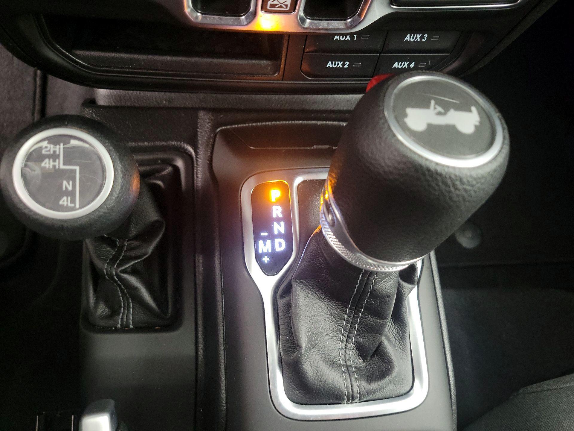 Thumbnail: 2025 Jeep Wrangler - 17