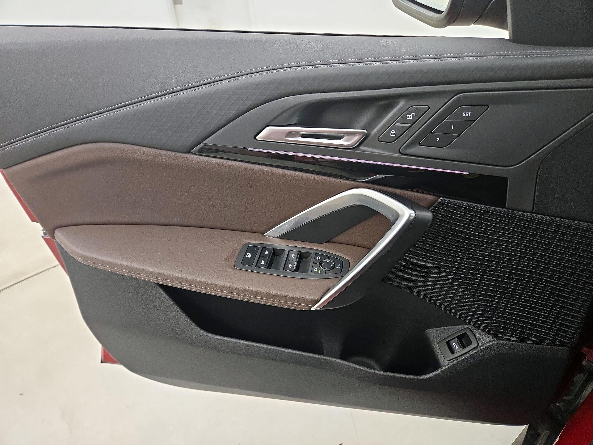 Thumbnail: 2025 BMW X2 - 12