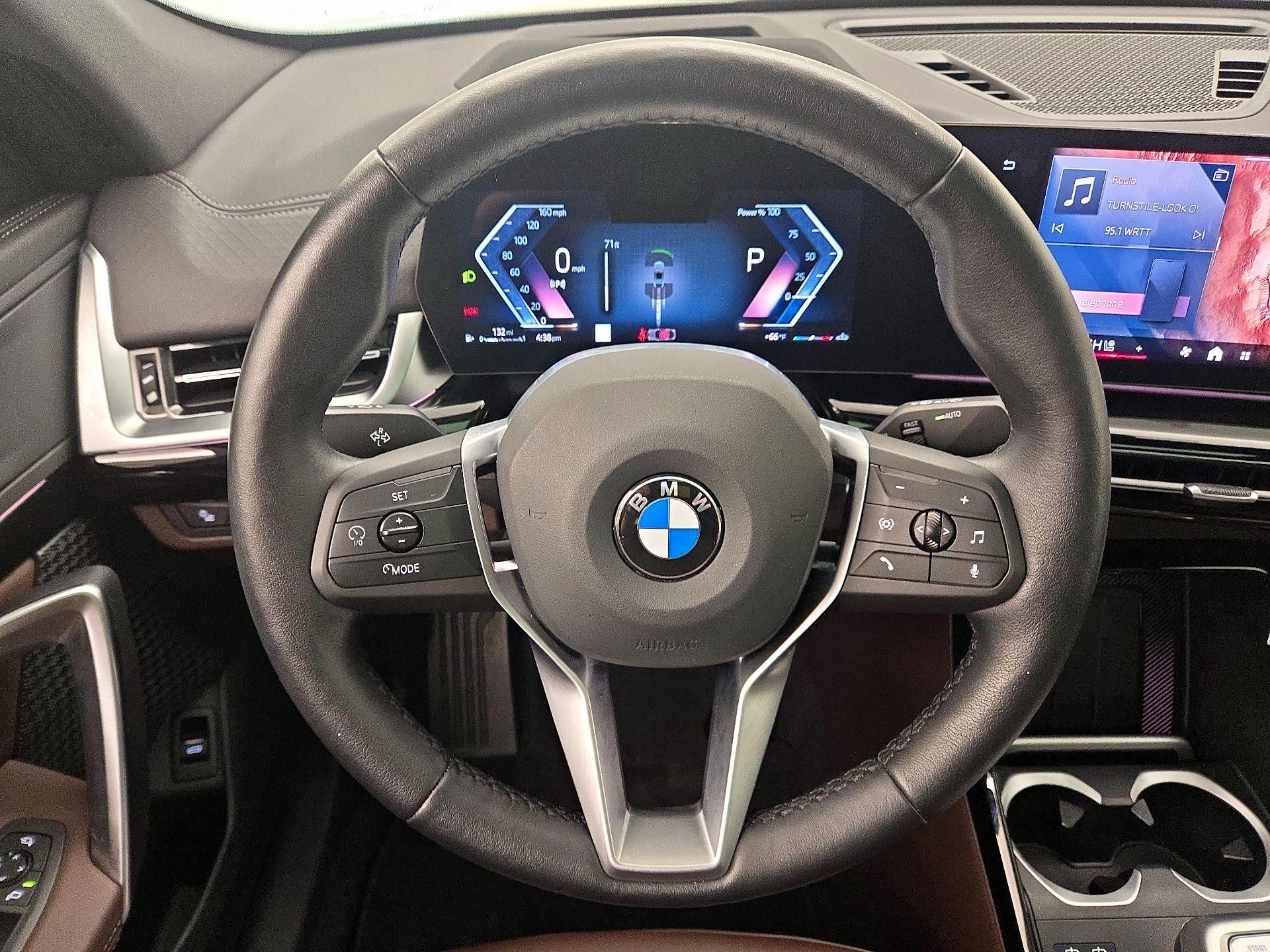 Thumbnail: 2025 BMW X2 - 10