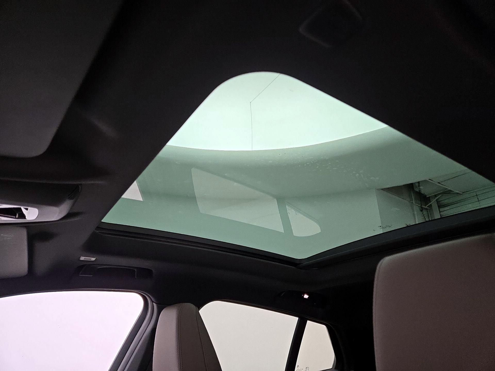 Thumbnail: 2025 BMW X2 - 19