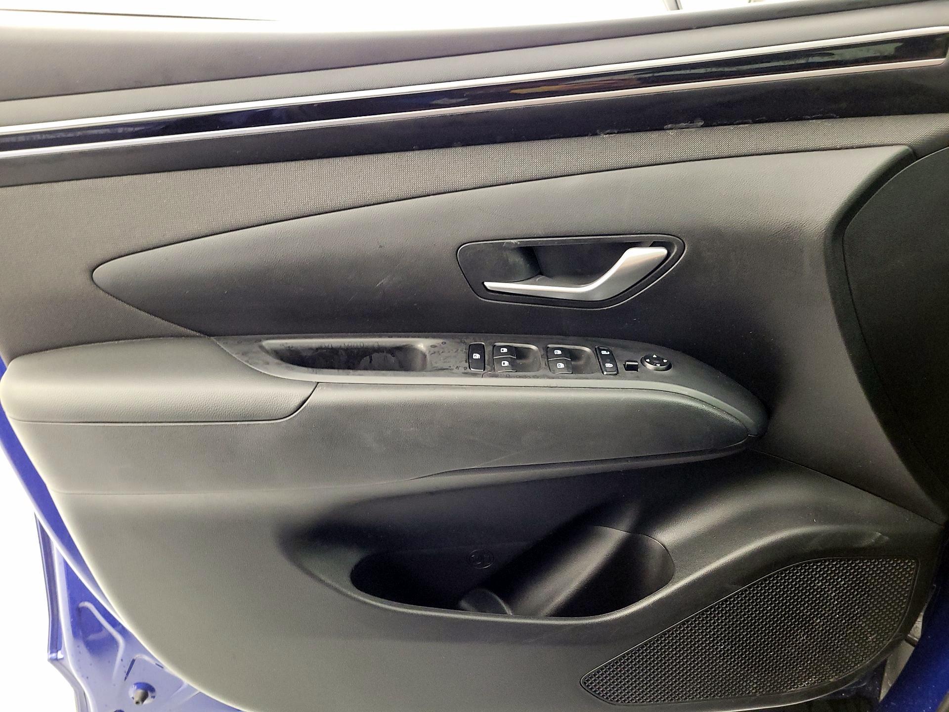 Thumbnail: 2023 Hyundai Tucson - 12