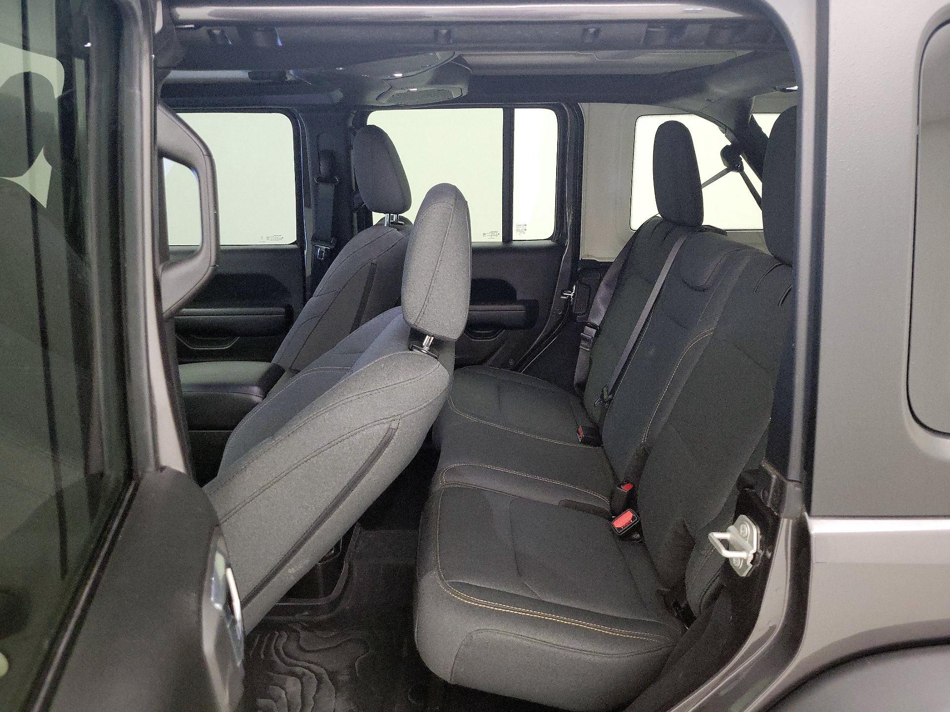 Thumbnail: 2024 Jeep Wrangler - 19