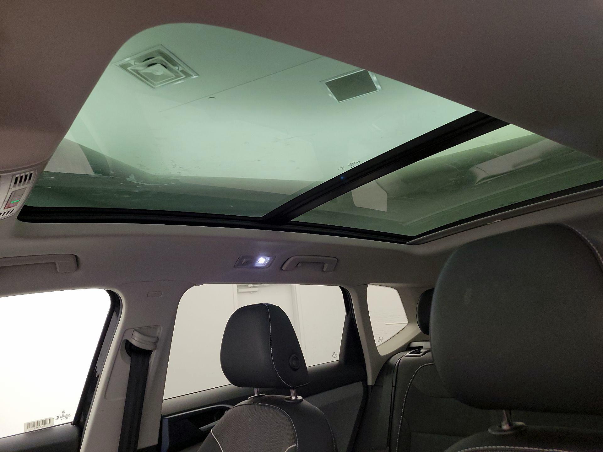 Thumbnail: 2024 Volkswagen Taos - 18