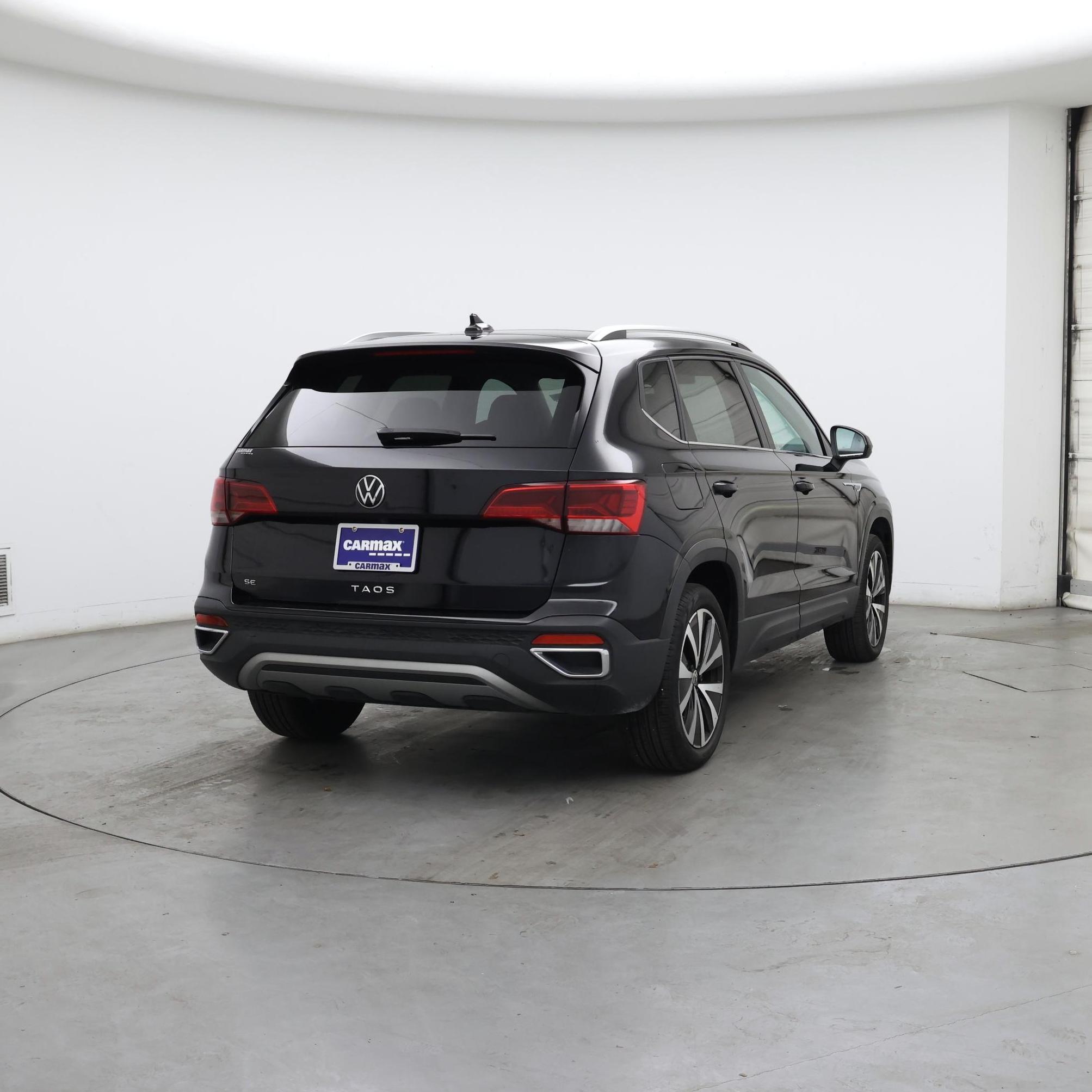 Thumbnail: 2024 Volkswagen Taos - 8