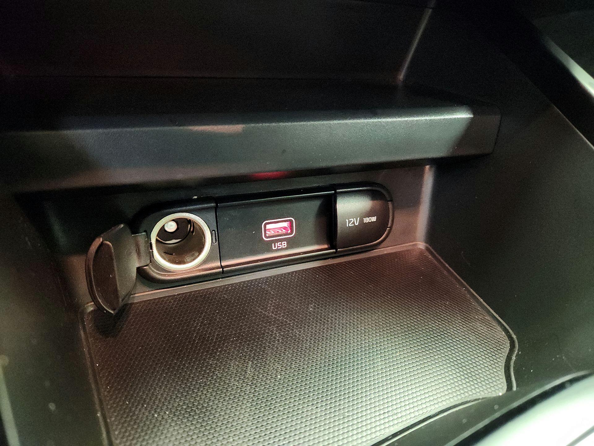 Thumbnail: 2021 Kia Soul - 18