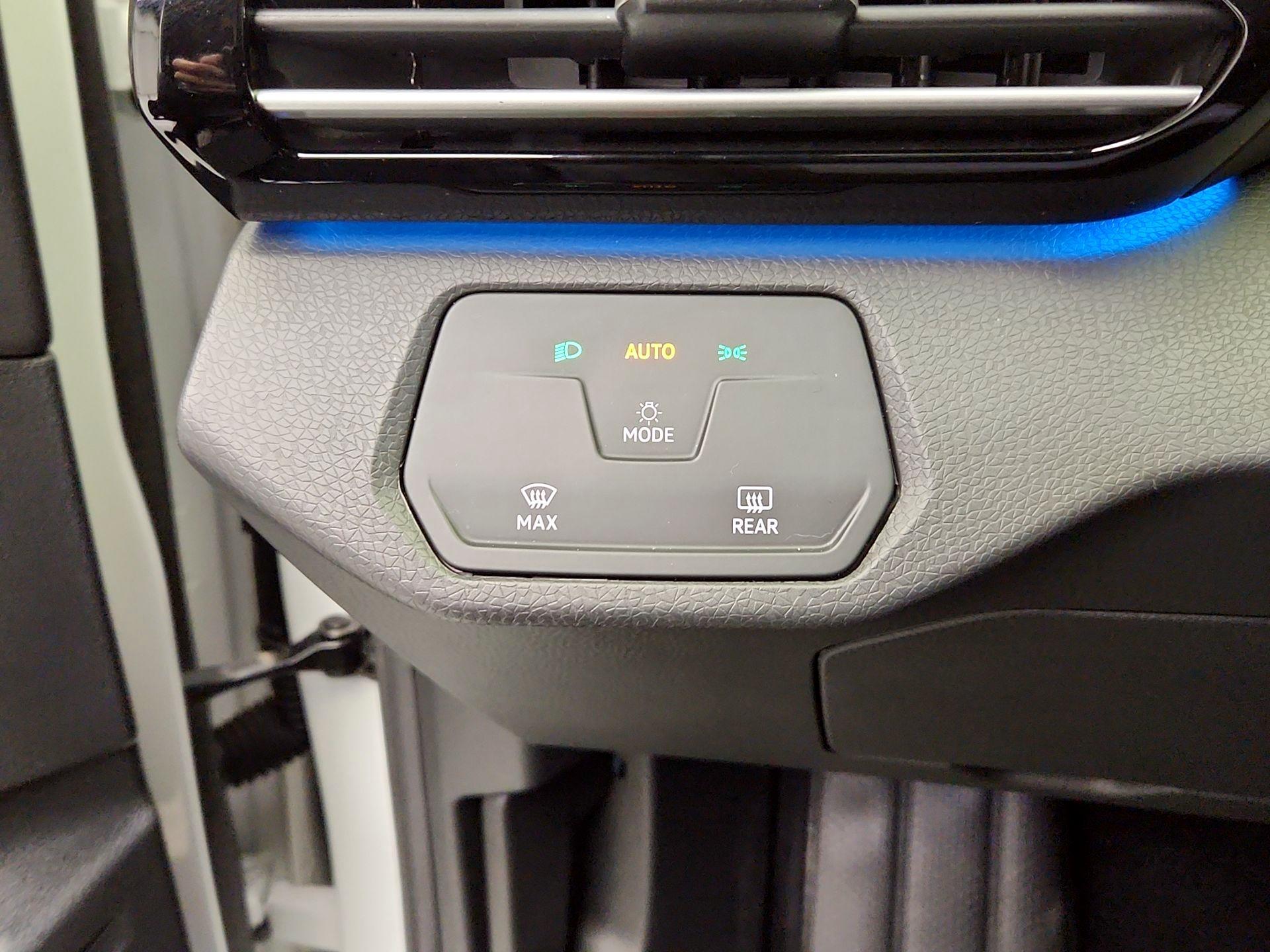 Thumbnail: 2023 Volkswagen ID.4 - 13