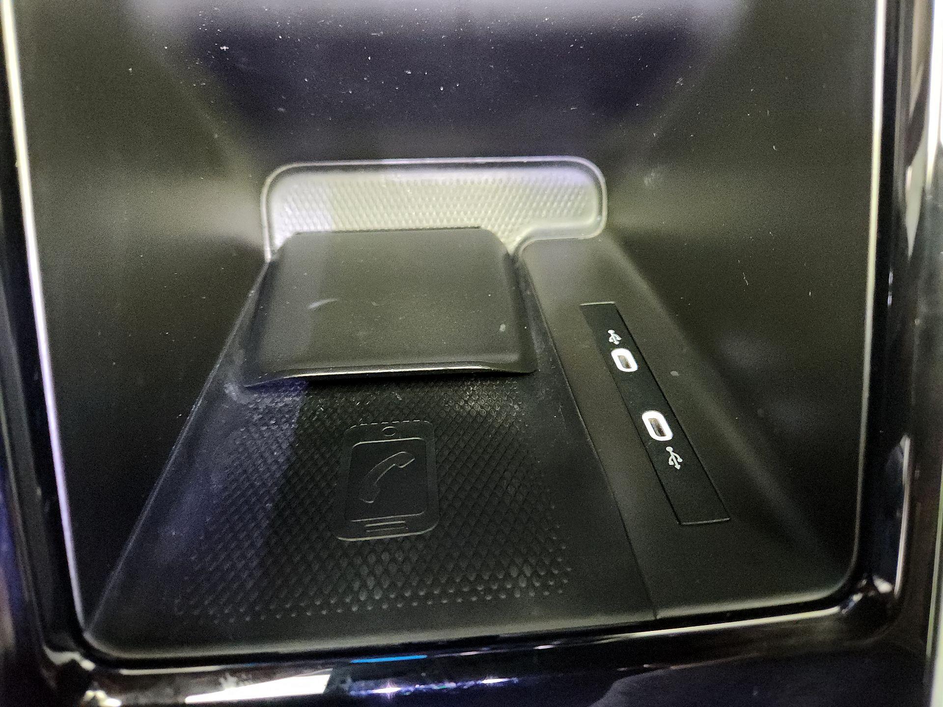 Thumbnail: 2023 Volkswagen ID.4 - 18