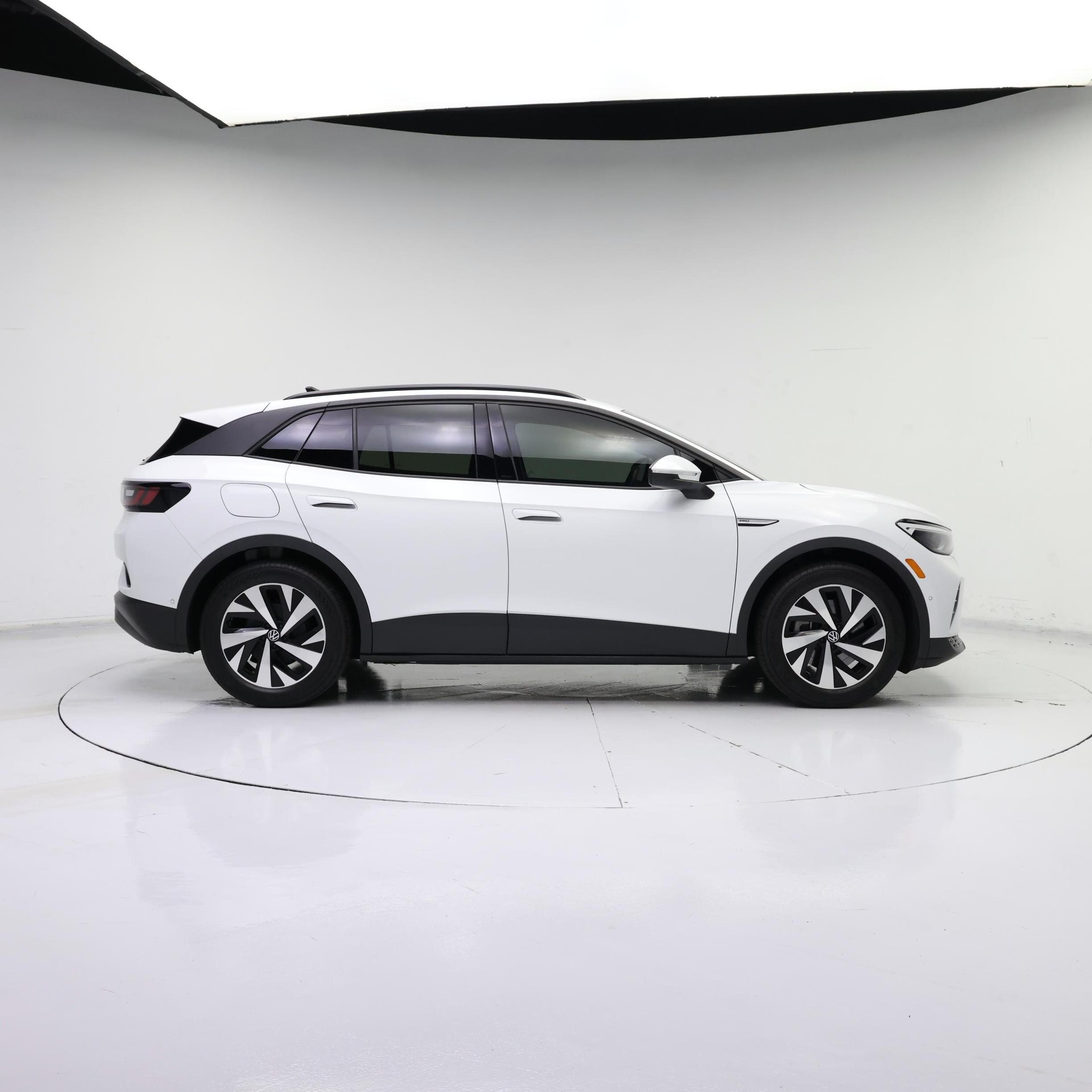 Thumbnail: 2023 Volkswagen ID.4 - 7