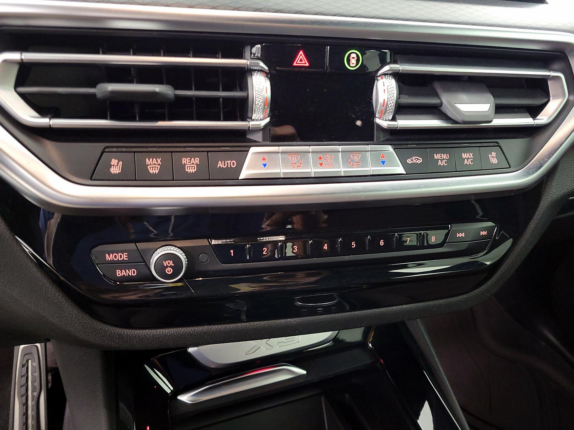 Thumbnail: 2023 BMW X3 - 17