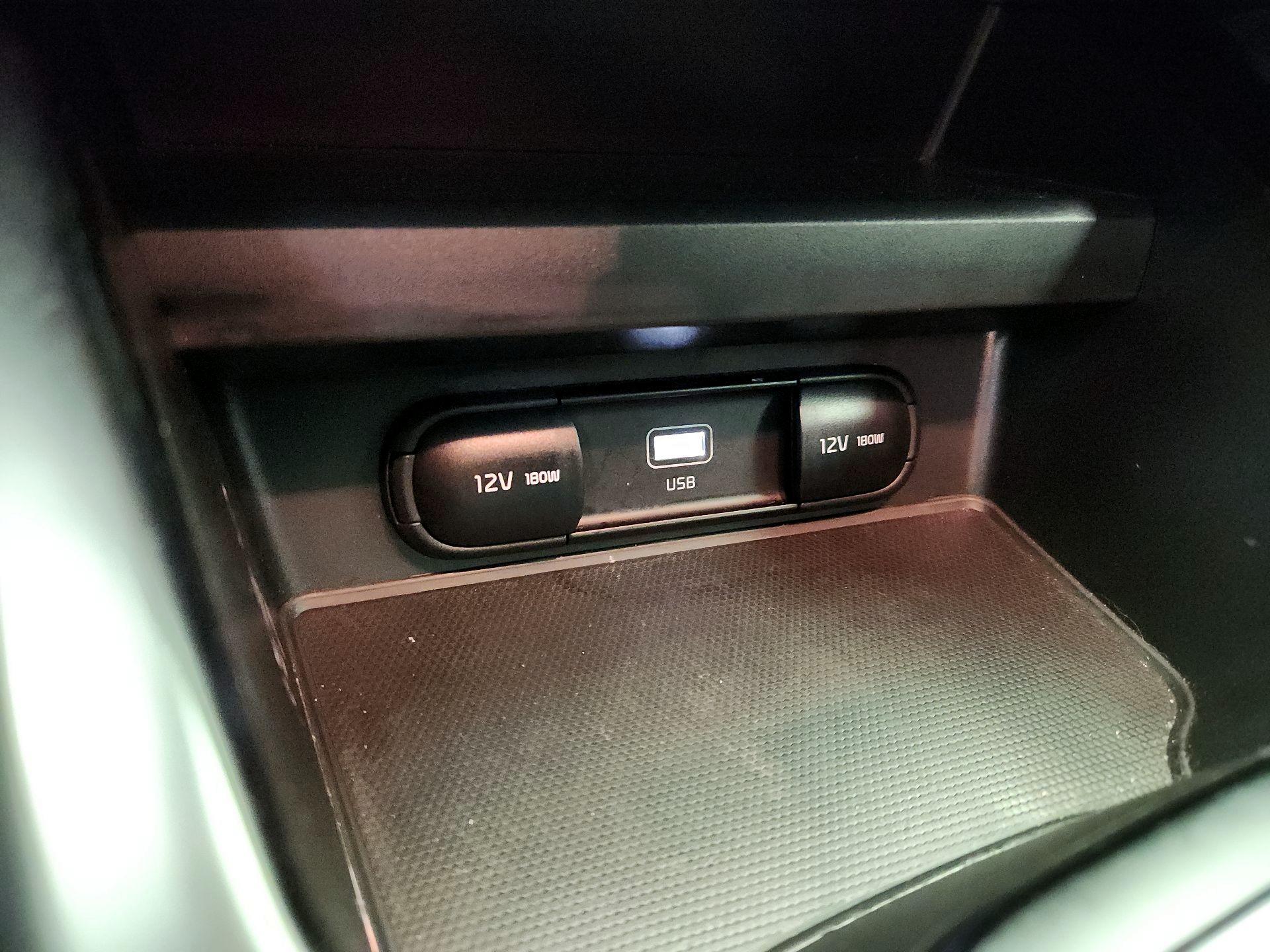 Thumbnail: 2025 Kia Soul - 18