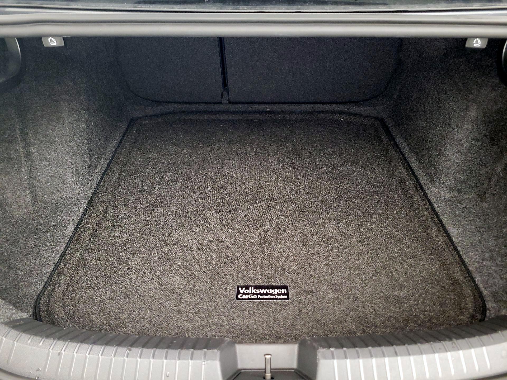 Thumbnail: 2021 Volkswagen Jetta - 20