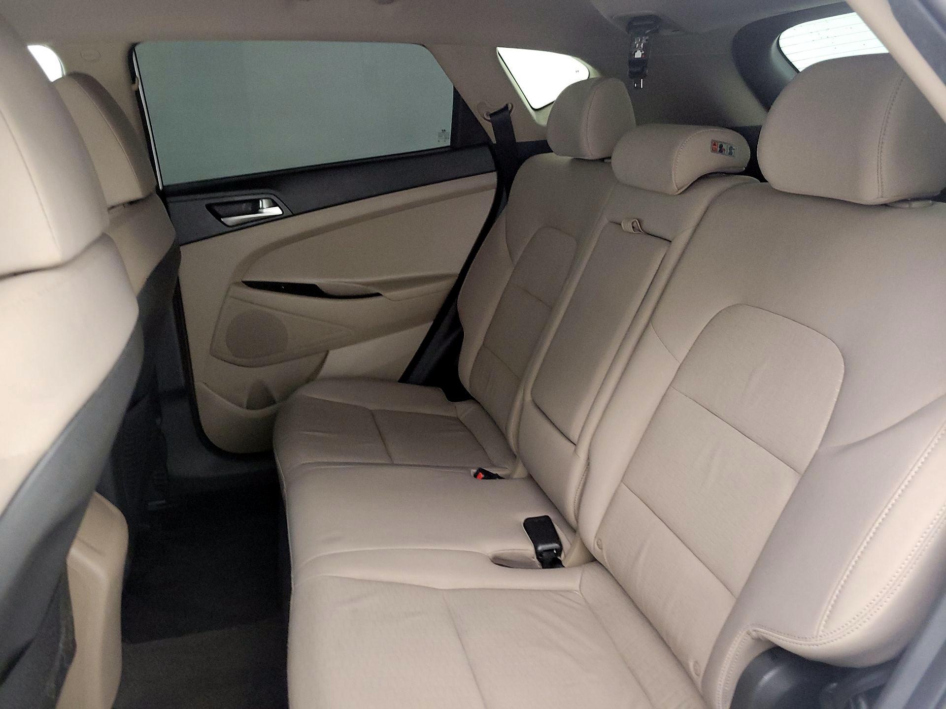 Thumbnail: 2020 Hyundai Tucson - 19