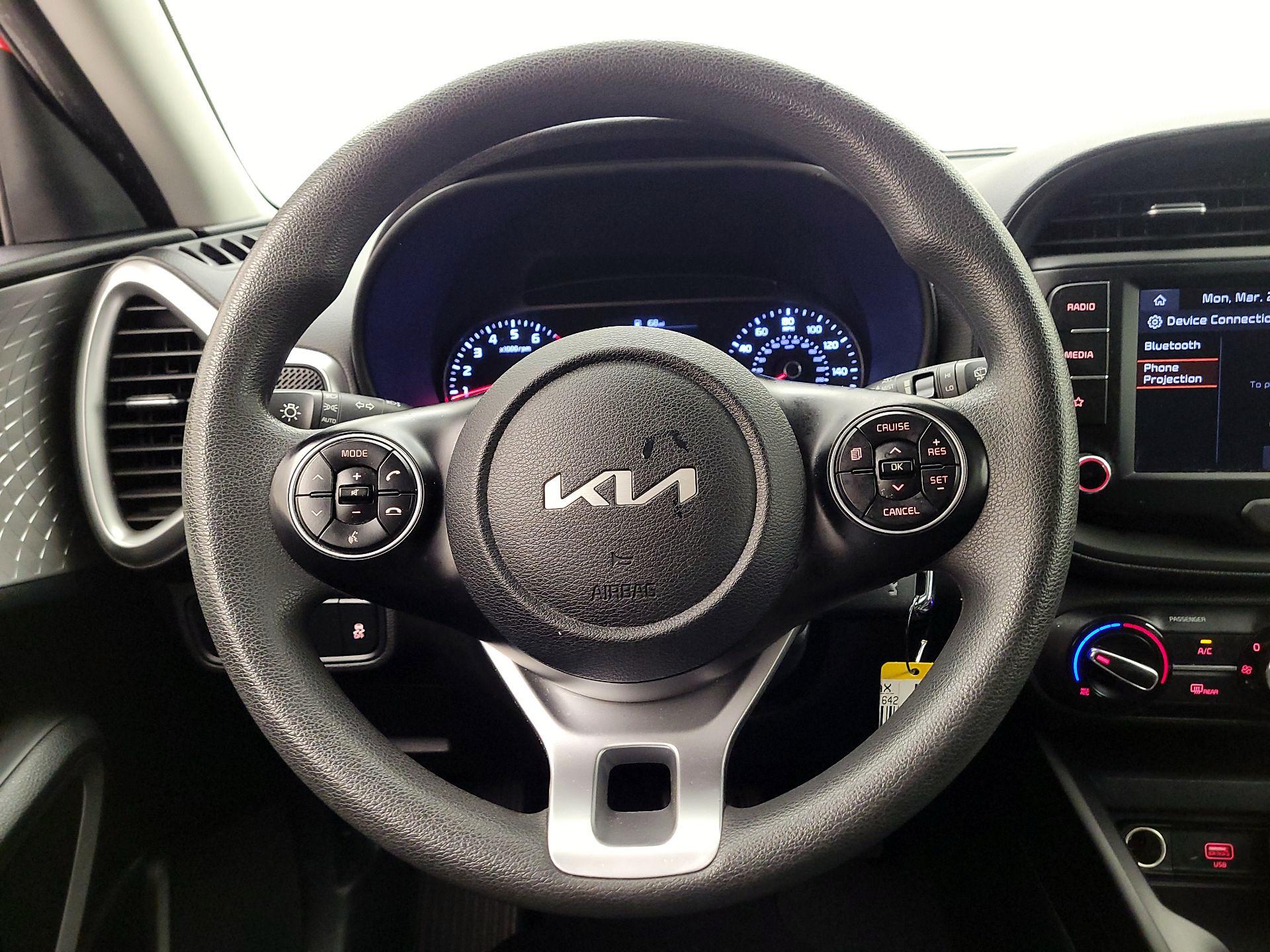 Thumbnail: 2022 Kia Soul - 10