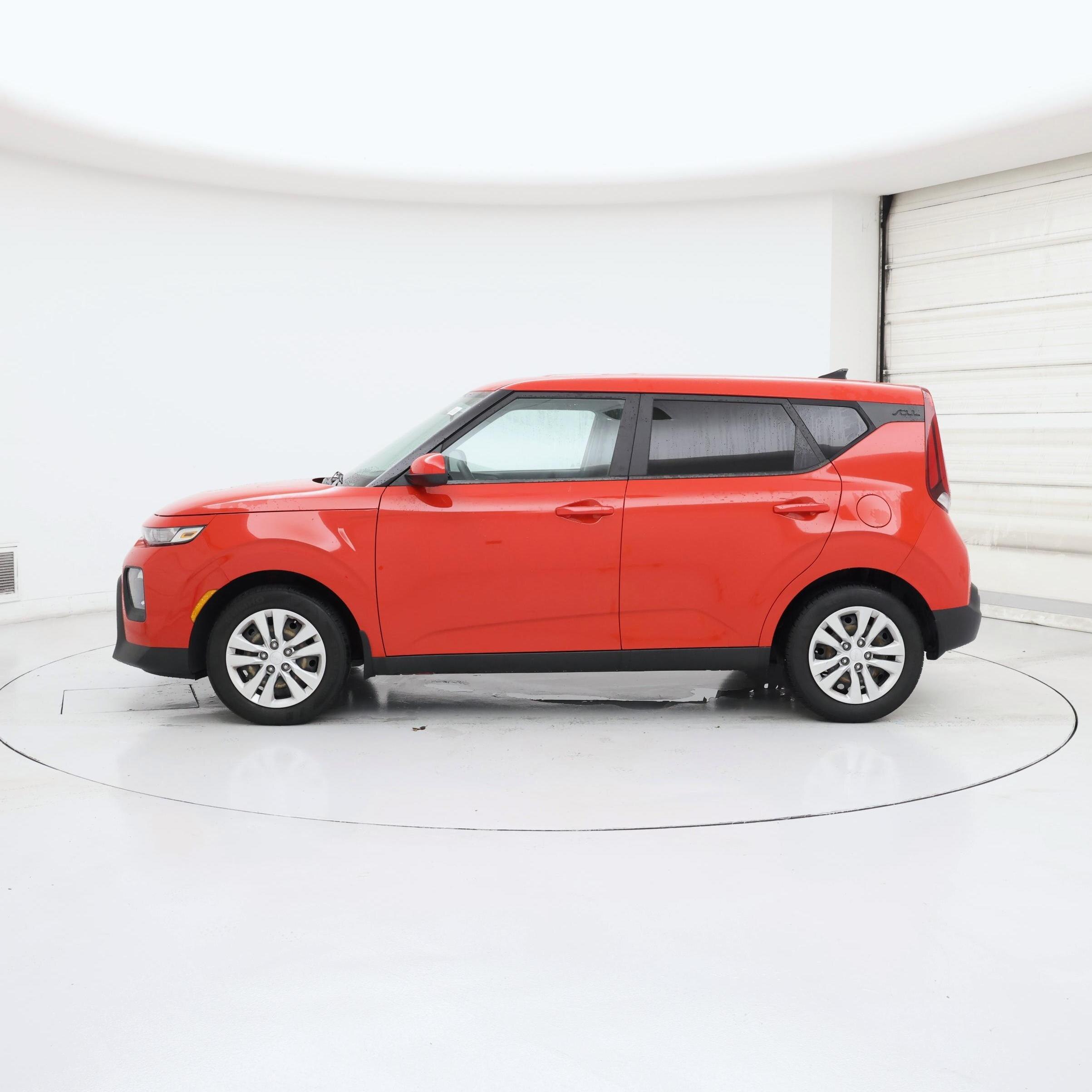 Thumbnail: 2022 Kia Soul - 3