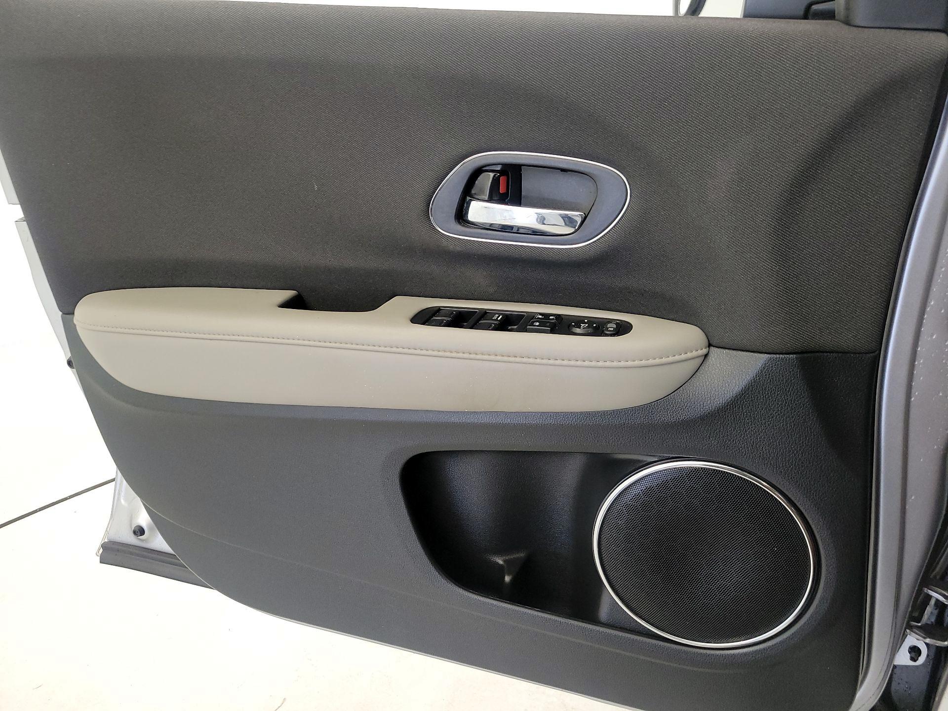 Thumbnail: 2021 Honda HR-V - 12