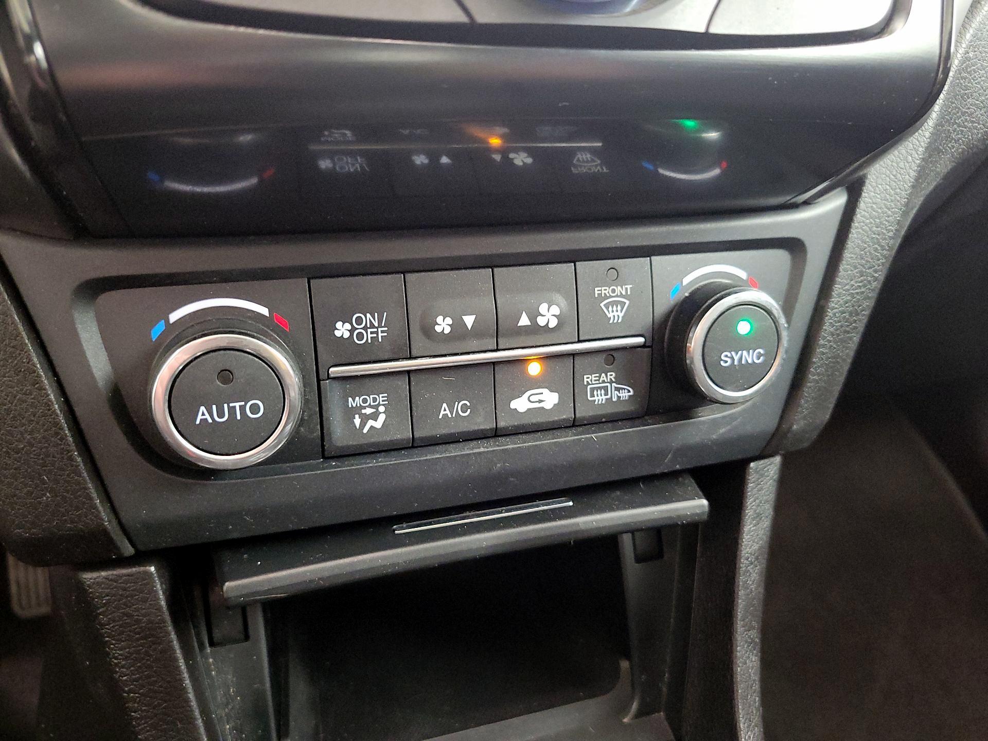 Thumbnail: 2021 Acura ILX - 16