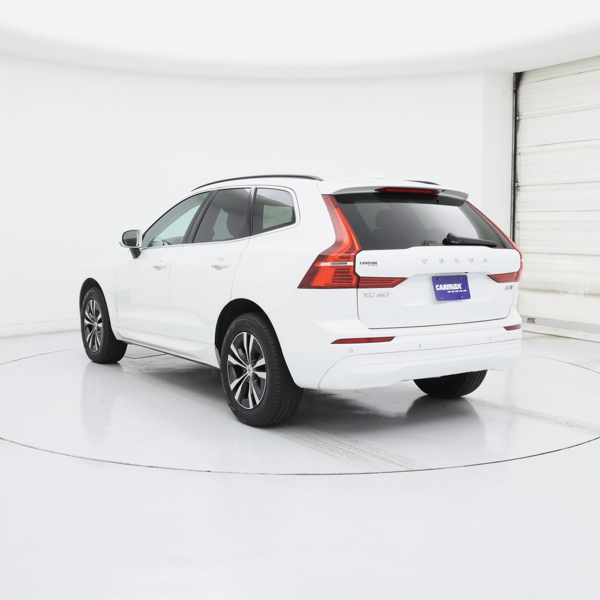 Thumbnail: 2023 Volvo XC60 - 2