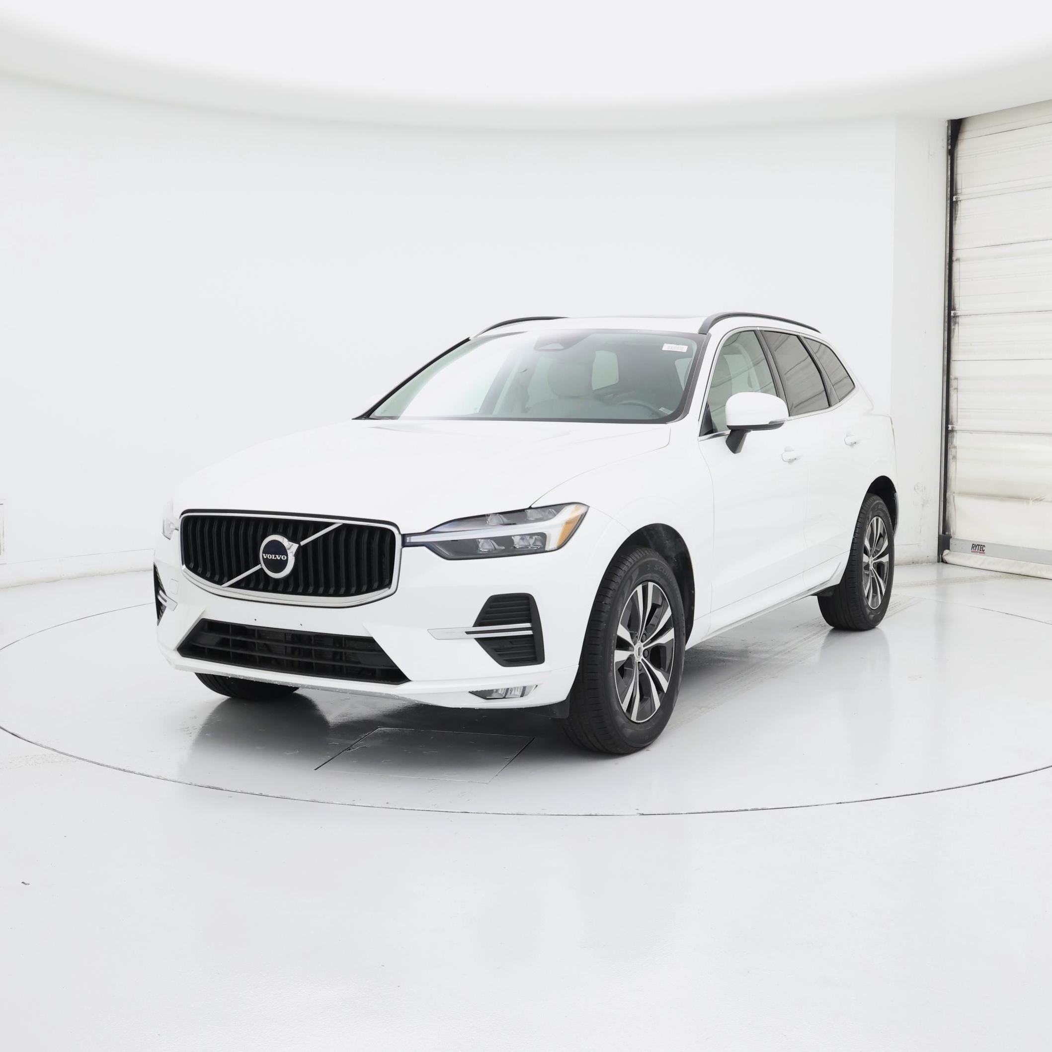 Thumbnail: 2023 Volvo XC60 - 4