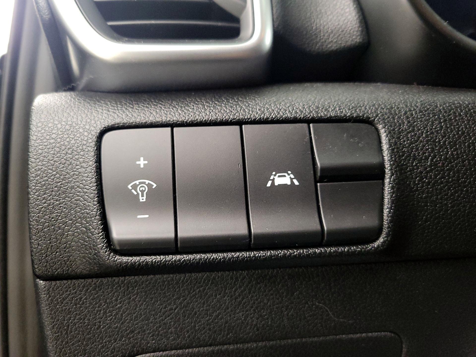 Thumbnail: 2021 Kia Sportage - 13