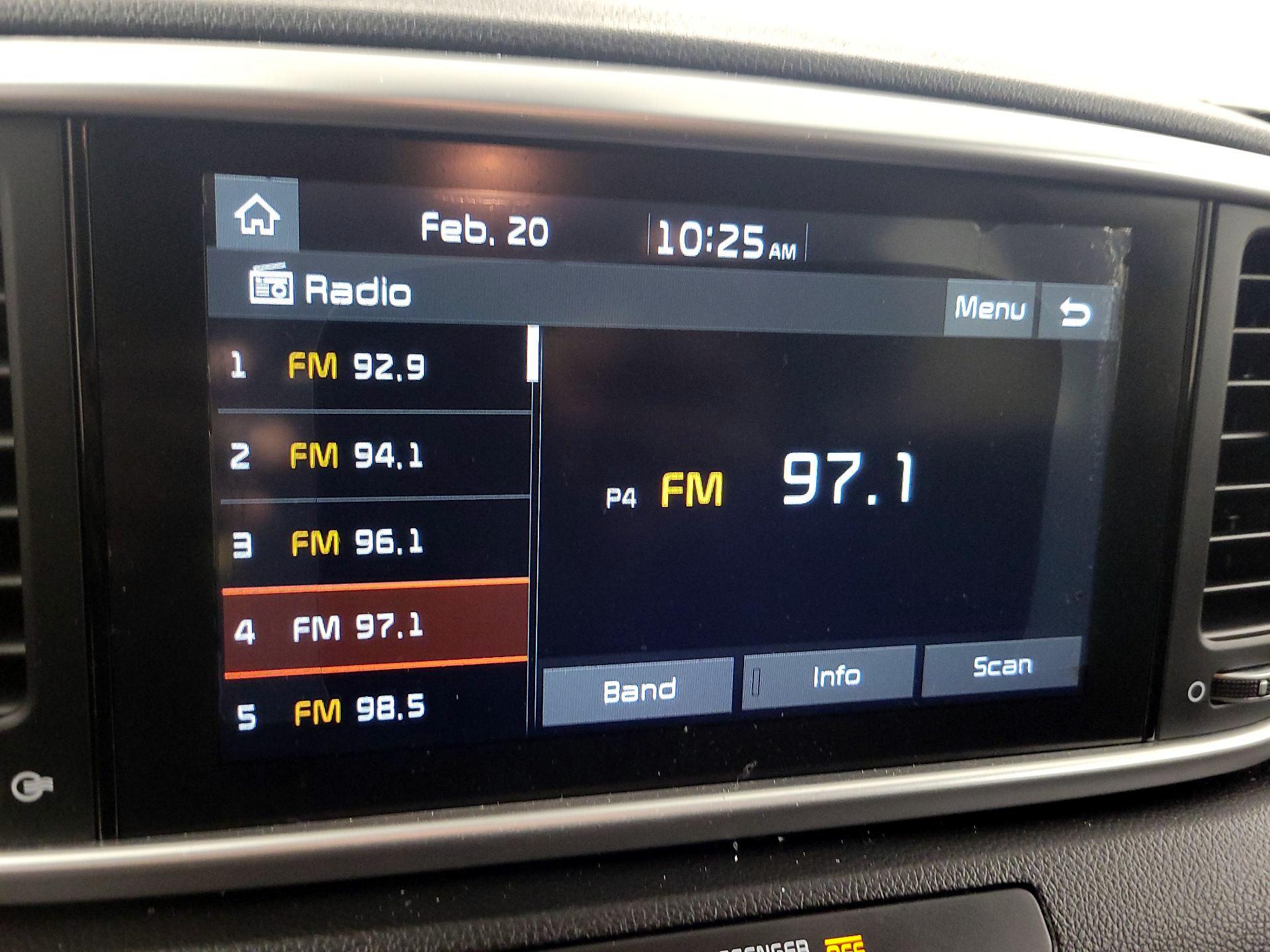 Thumbnail: 2021 Kia Sportage - 15