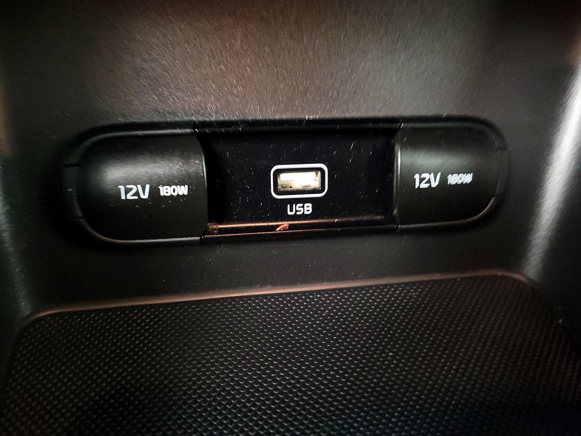 Thumbnail: 2021 Kia Sportage - 18