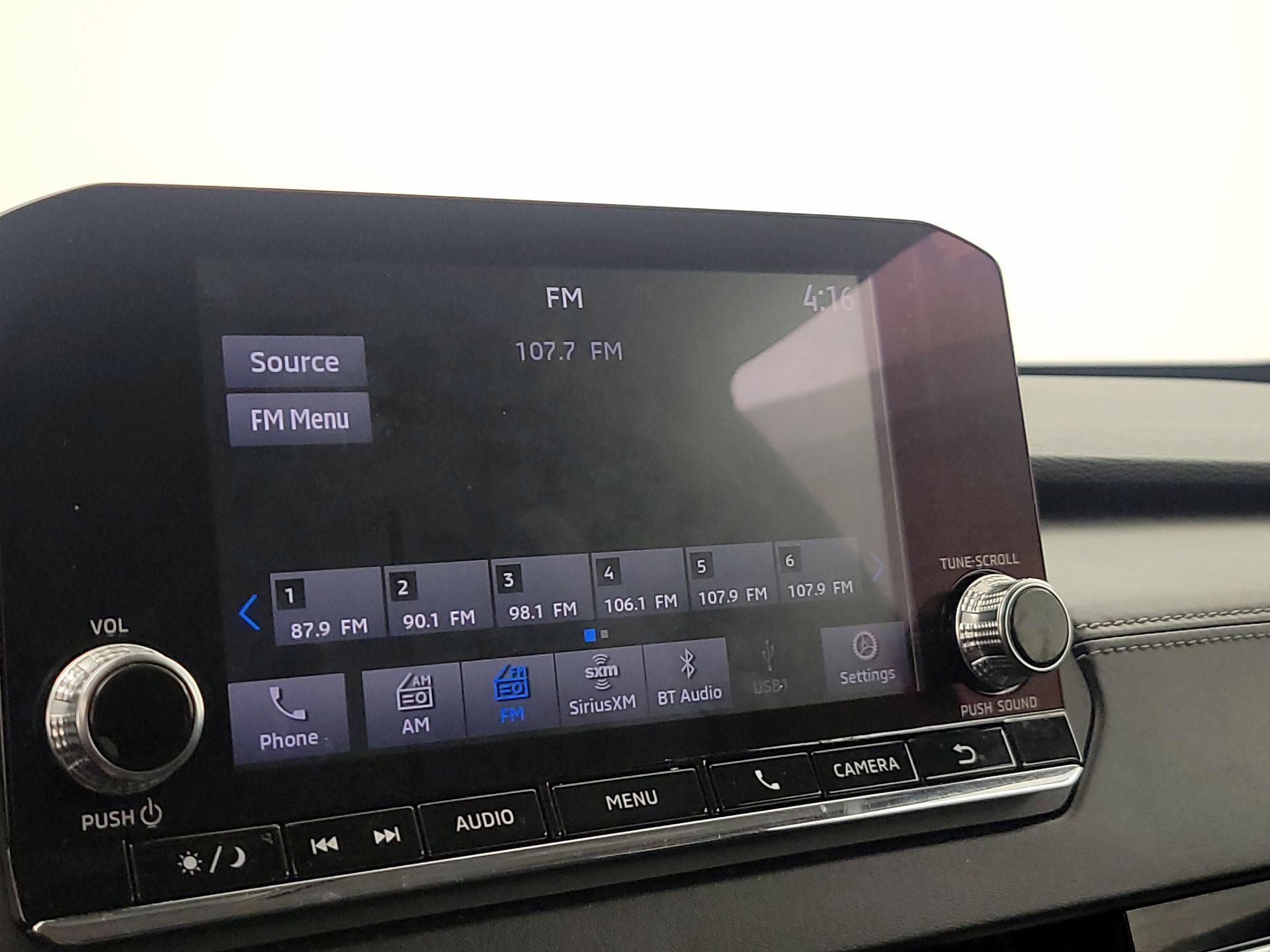 Thumbnail: 2022 Mitsubishi Outlander - 15