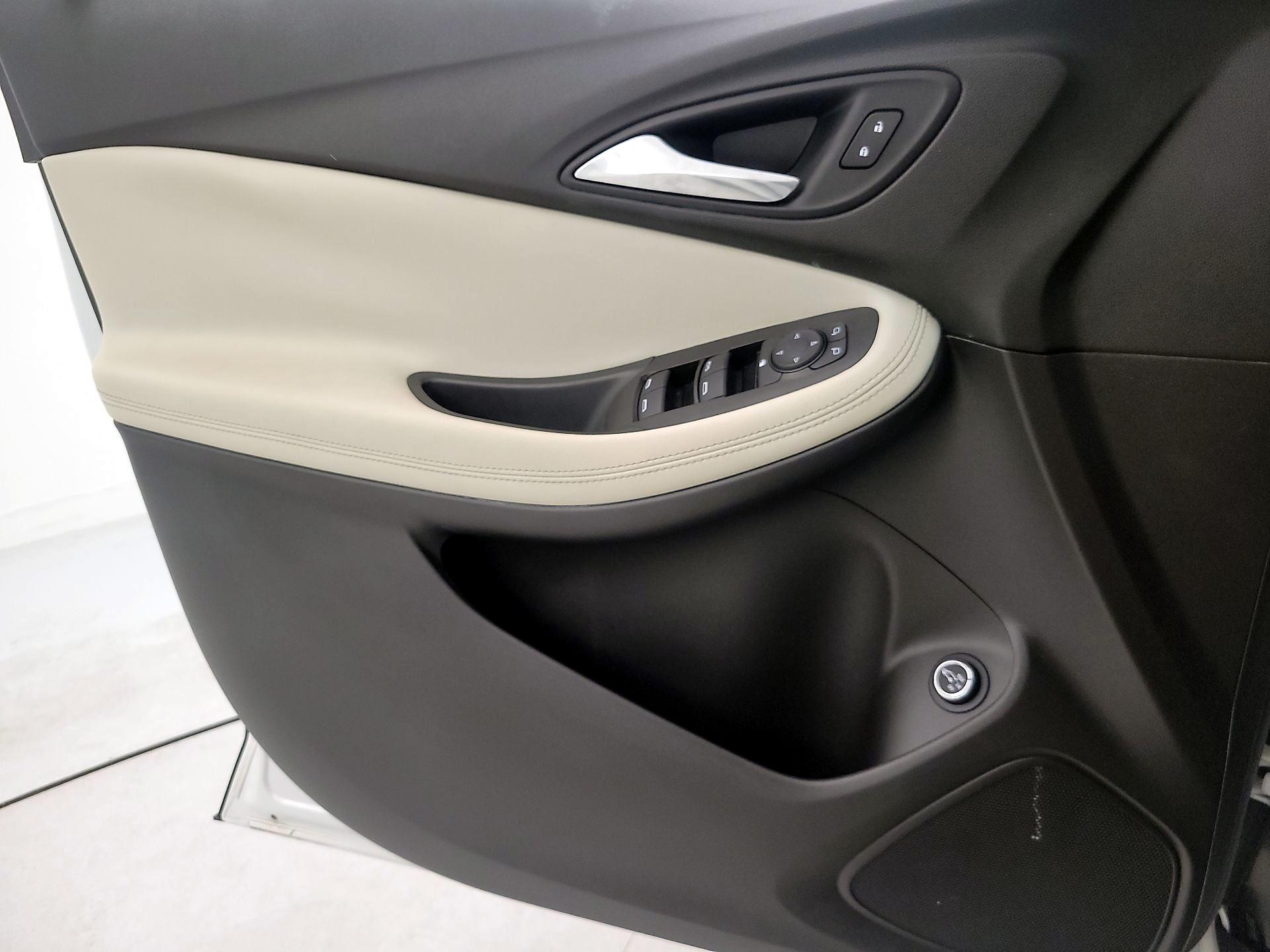 Thumbnail: 2020 Buick Encore GX - 12