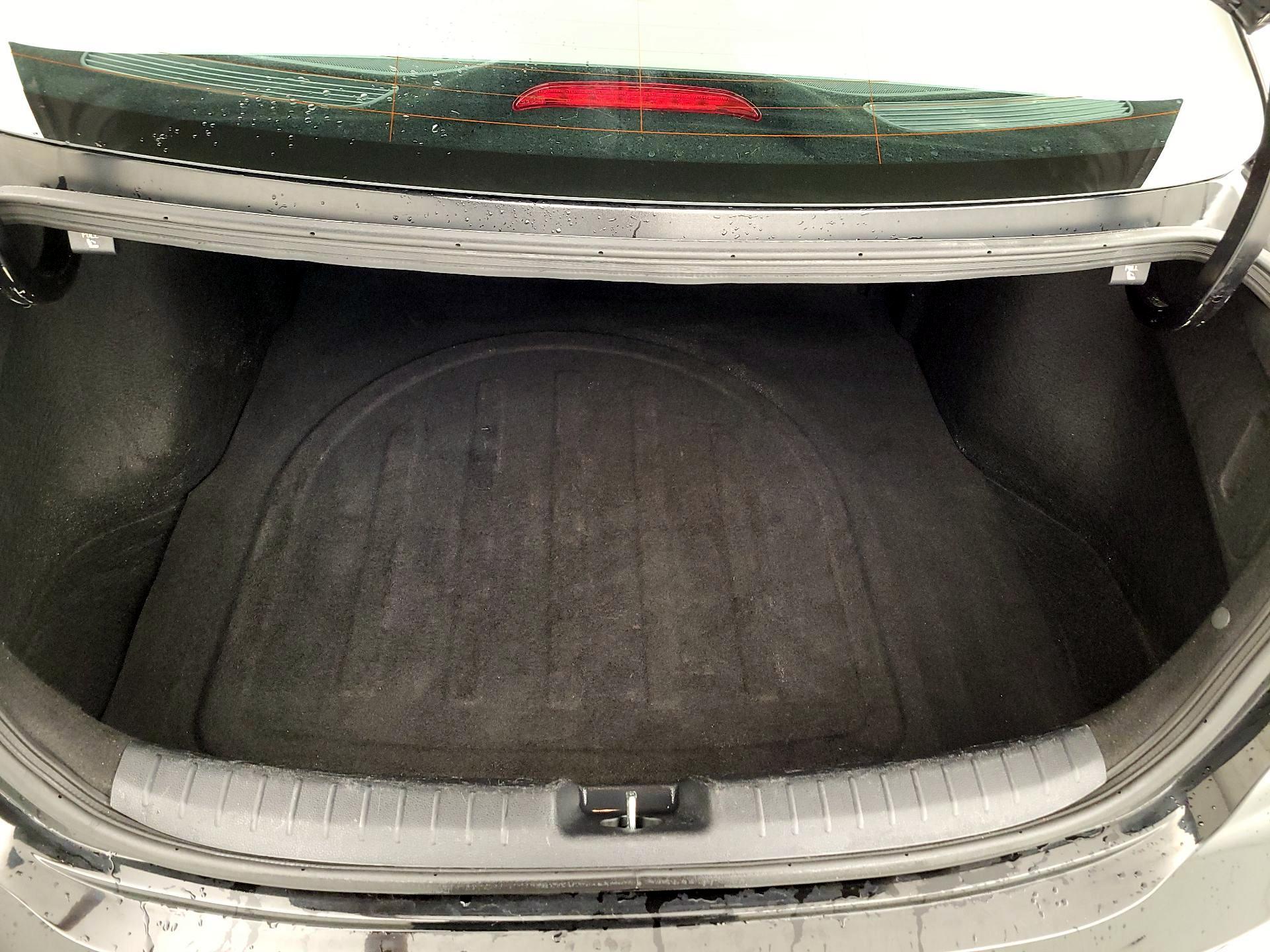 Thumbnail: 2021 Kia Forte - 16