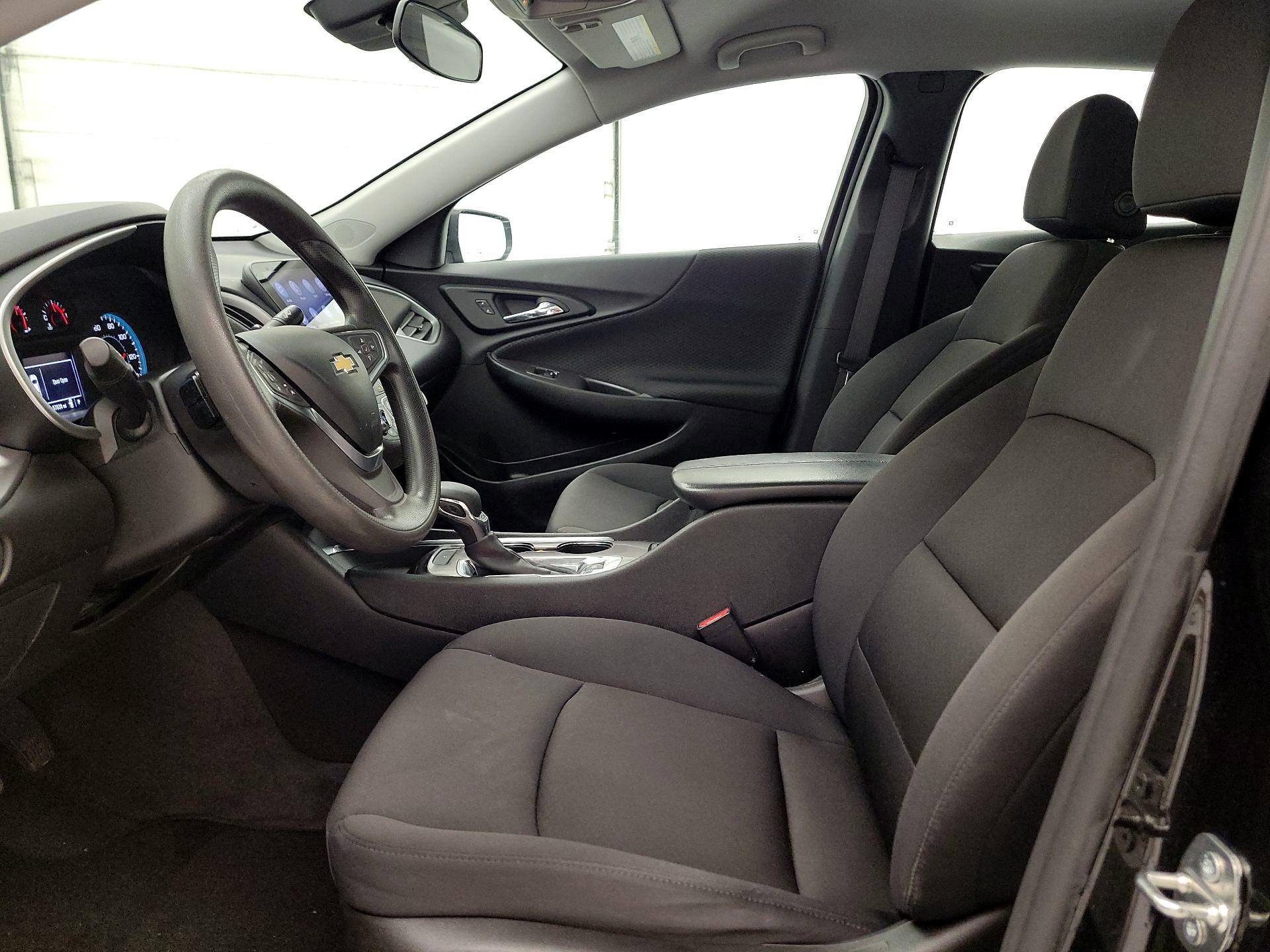 Thumbnail: 2023 Chevrolet Malibu - 11