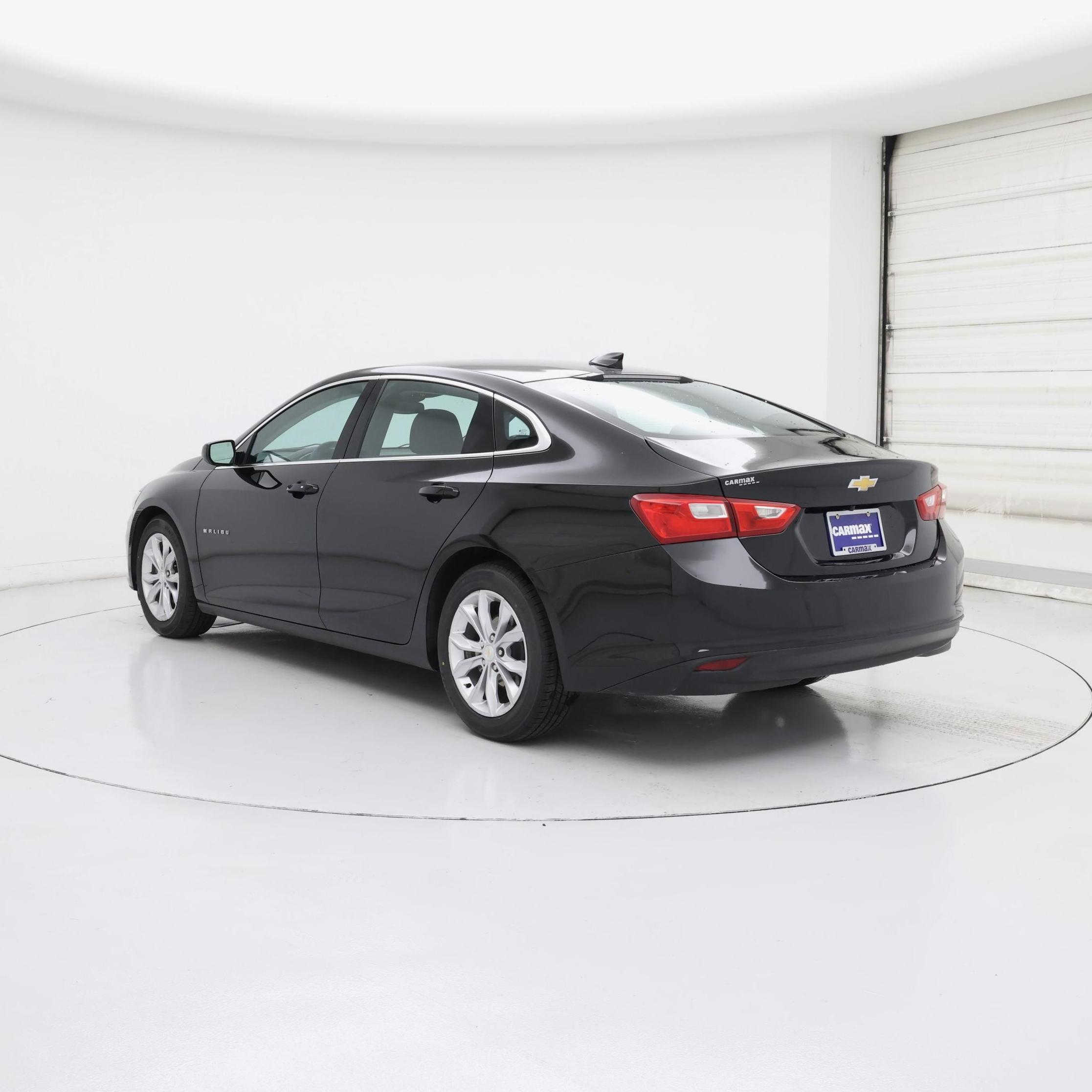 Thumbnail: 2023 Chevrolet Malibu - 2