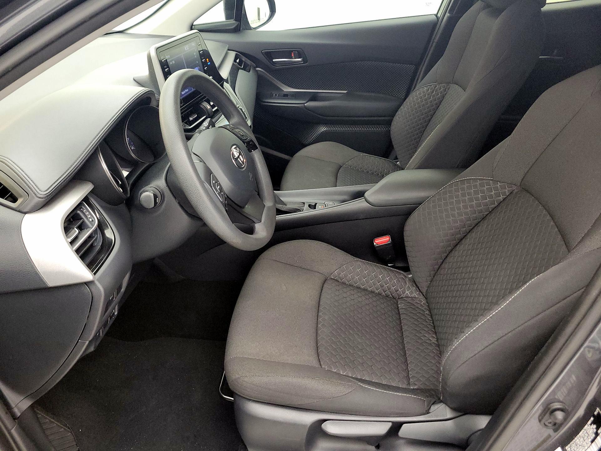 Thumbnail: 2021 Toyota C-HR - 11