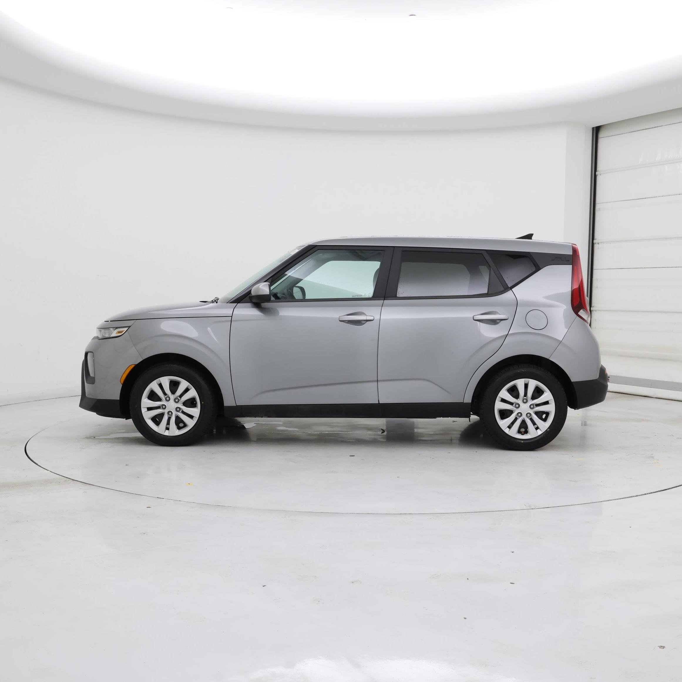 Thumbnail: 2022 Kia Soul - 3