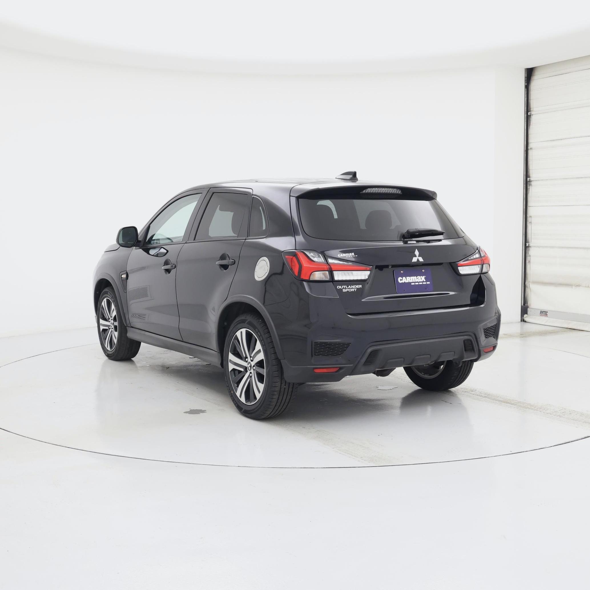Thumbnail: 2021 Mitsubishi Outlander Sport - 2