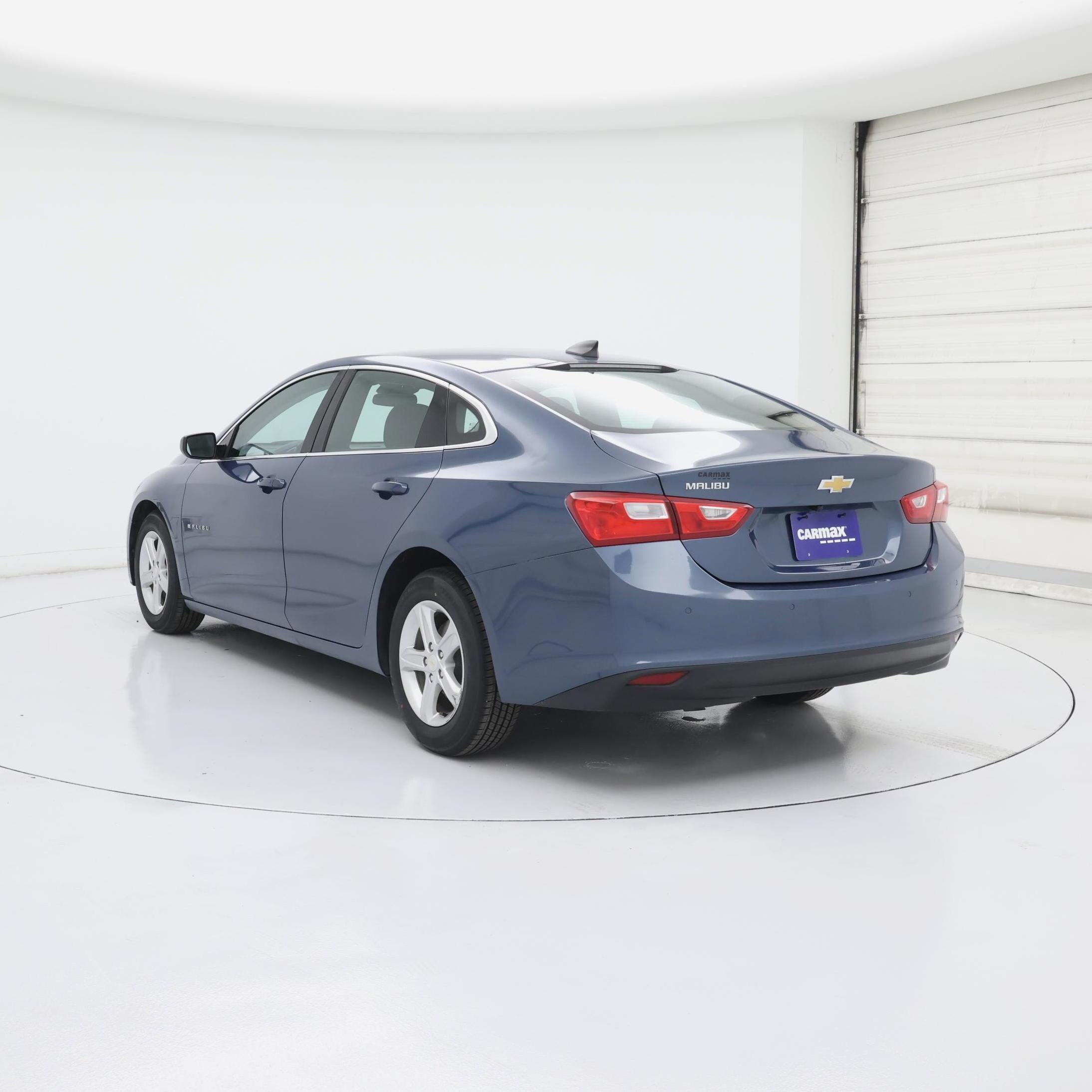 Thumbnail: 2024 Chevrolet Malibu - 2