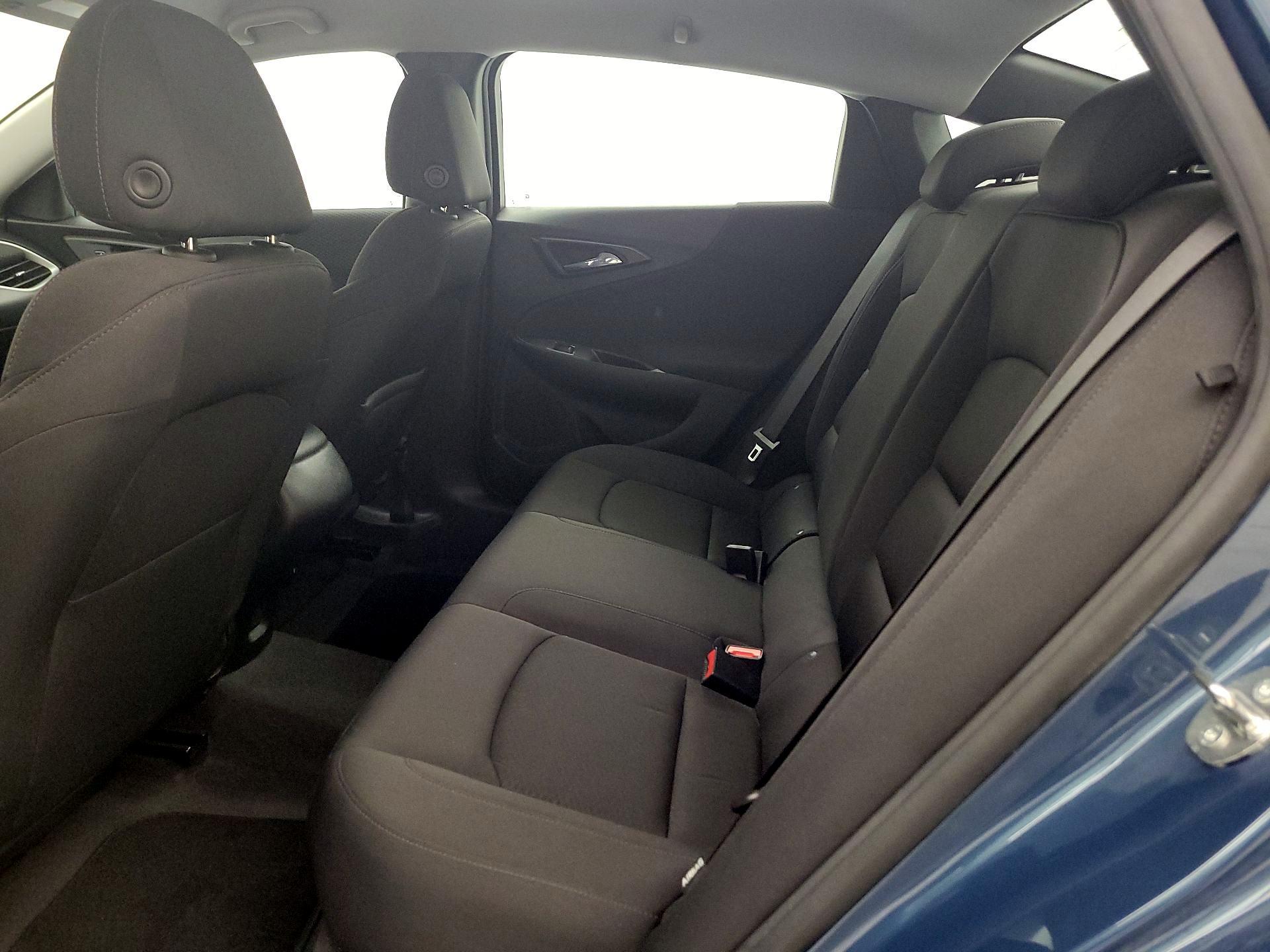 Thumbnail: 2024 Chevrolet Malibu - 19