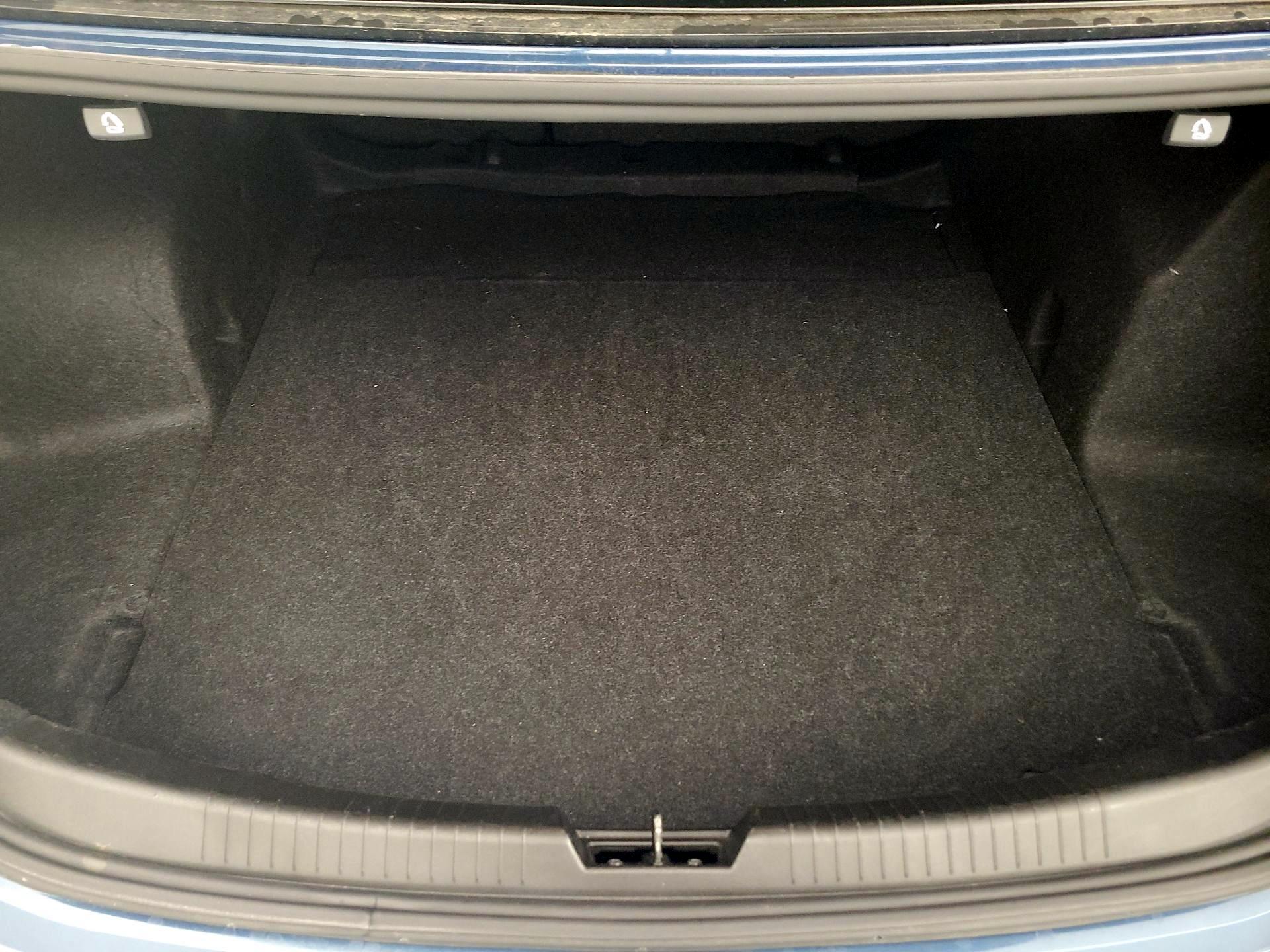 Thumbnail: 2024 Chevrolet Malibu - 20