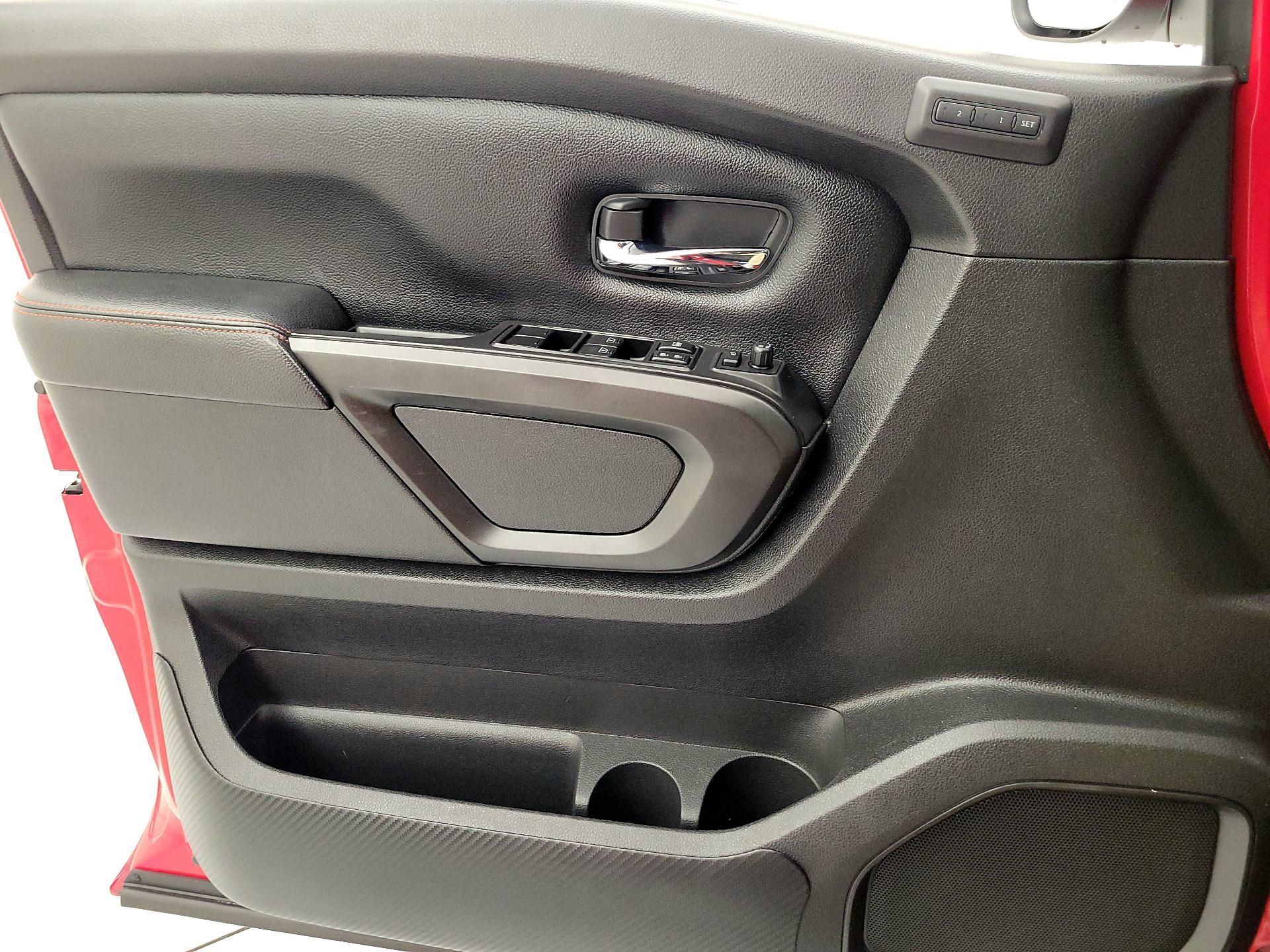 Thumbnail: 2021 Nissan Titan - 12