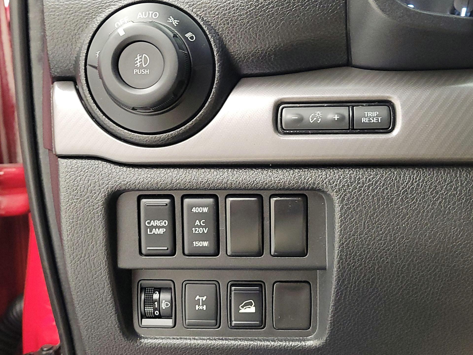 Thumbnail: 2021 Nissan Titan - 13