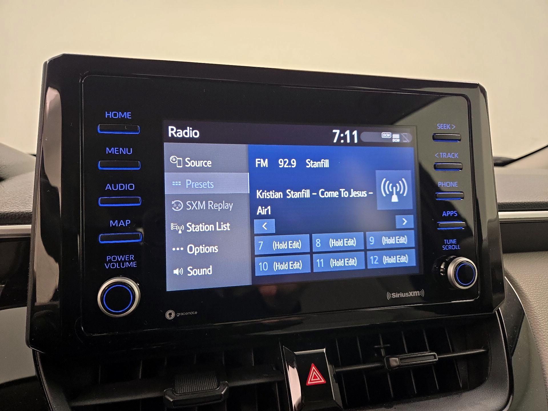 Thumbnail: 2022 Toyota Corolla Cross - 15