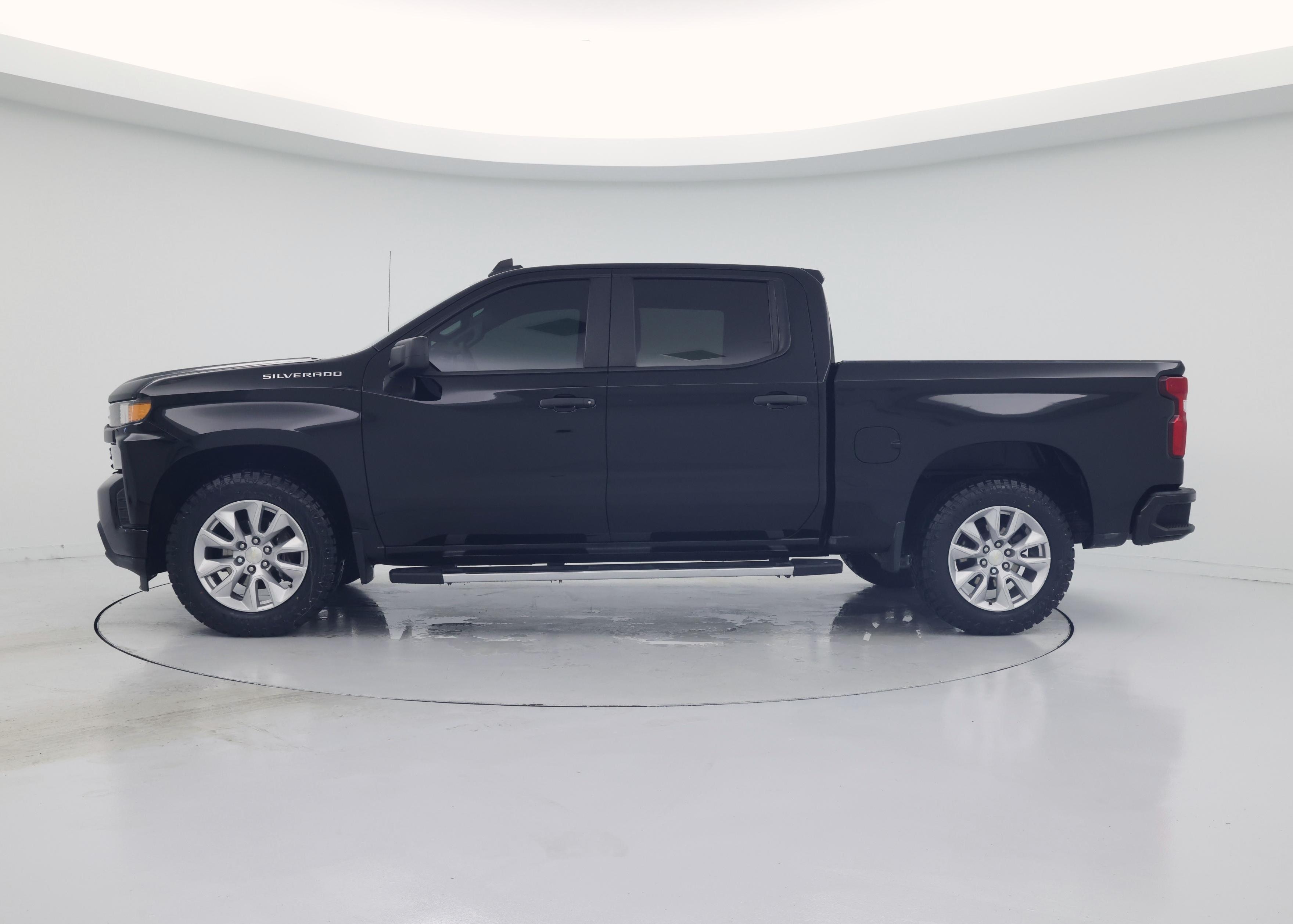 Thumbnail: 2022 Chevrolet Silverado 1500 - 3