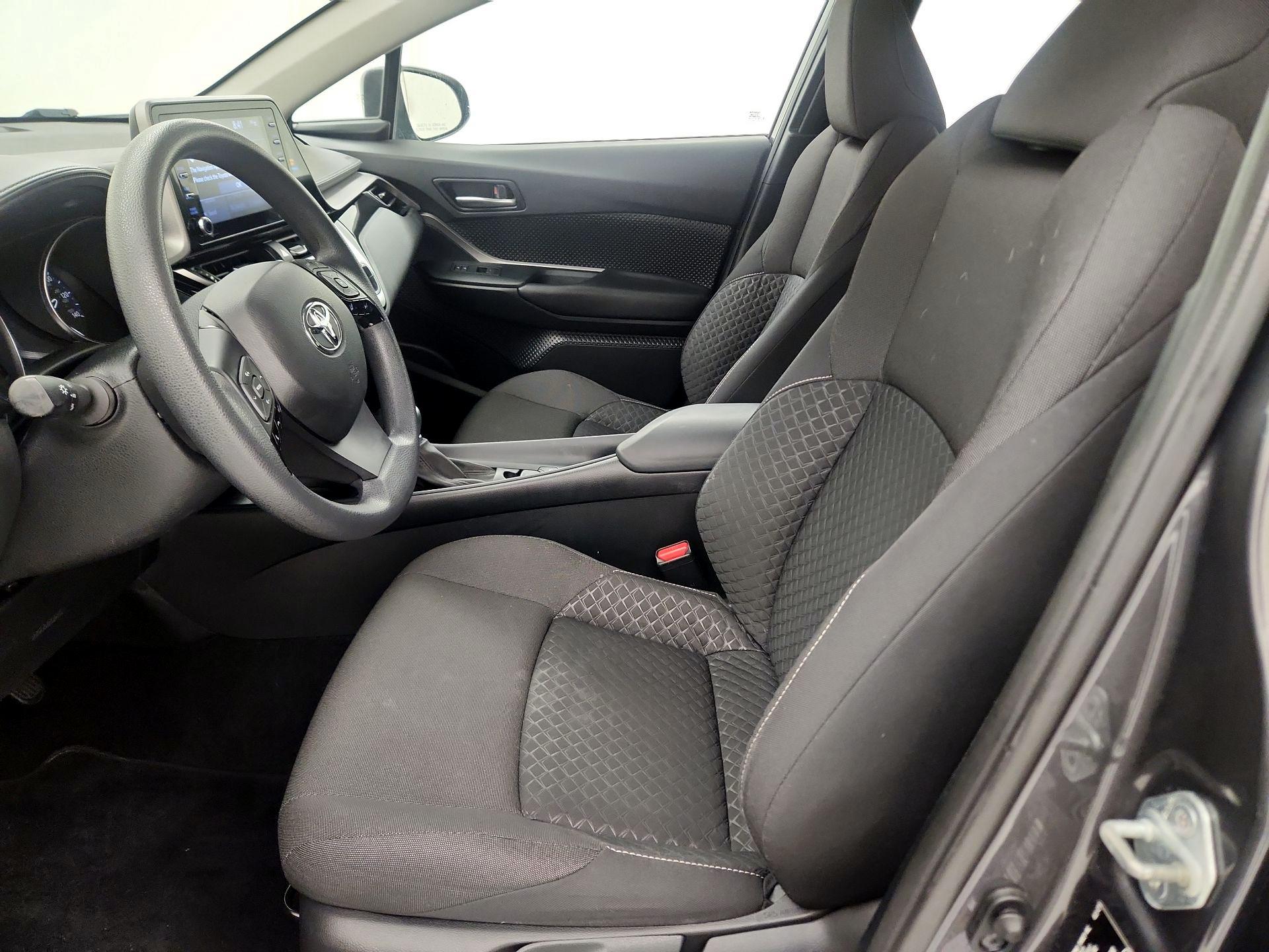 Thumbnail: 2021 Toyota C-HR - 11