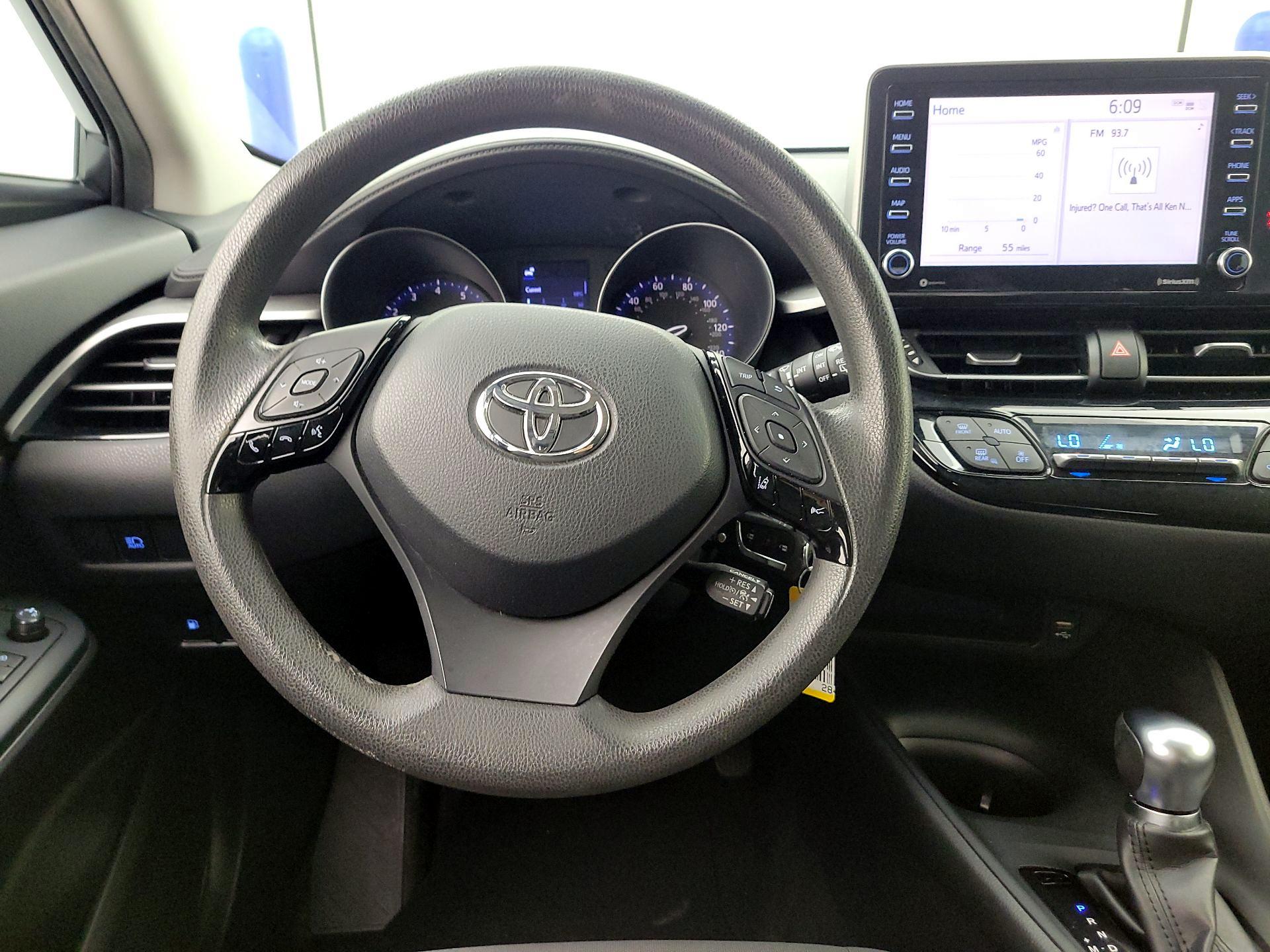 Thumbnail: 2020 Toyota C-HR - 10