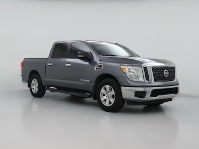 2017 Nissan Titan SV