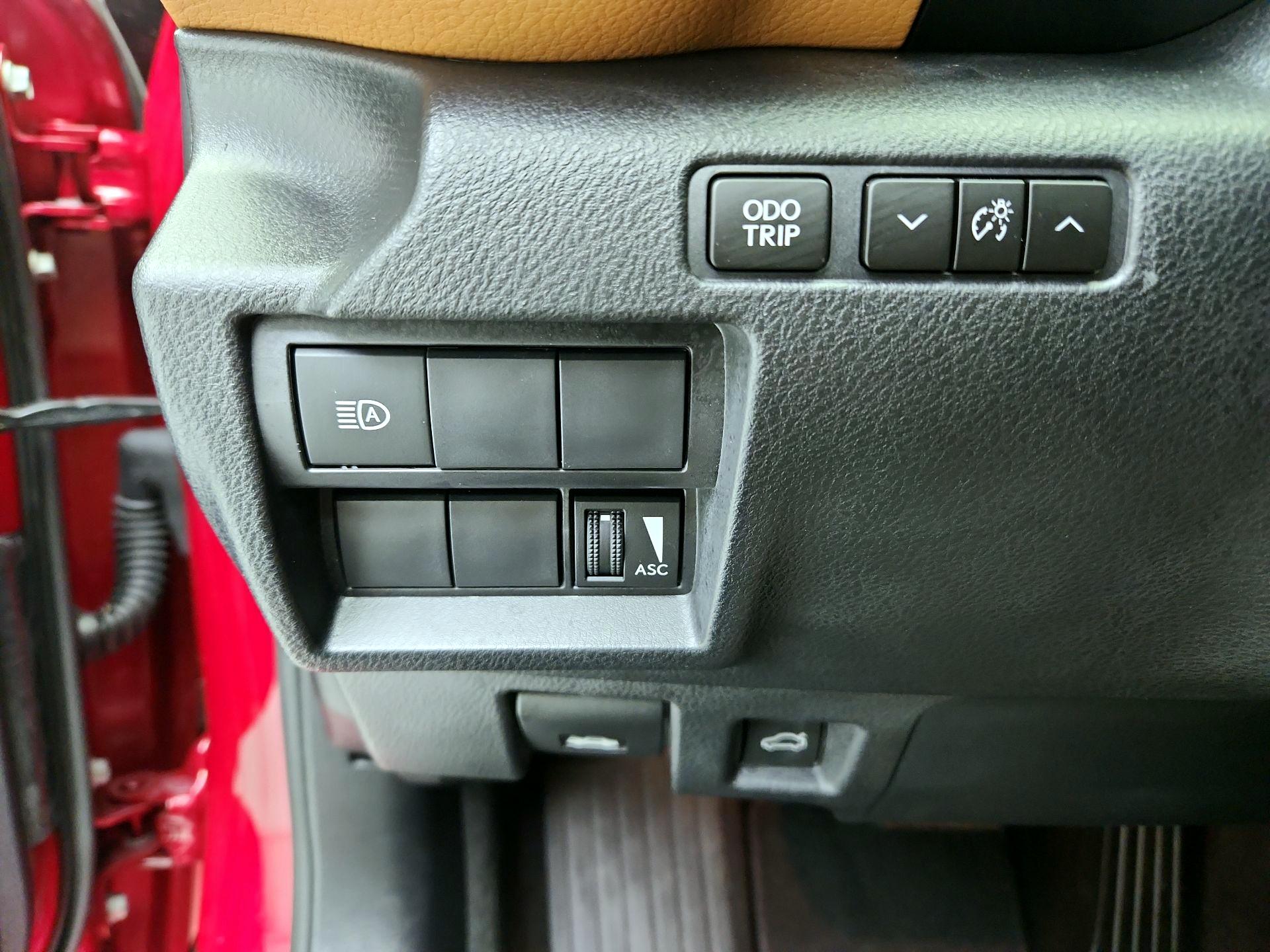 Thumbnail: 2025 Lexus IS - 13