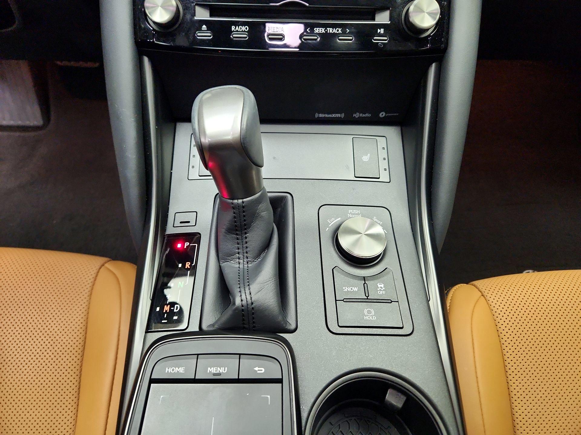 Thumbnail: 2025 Lexus IS - 17