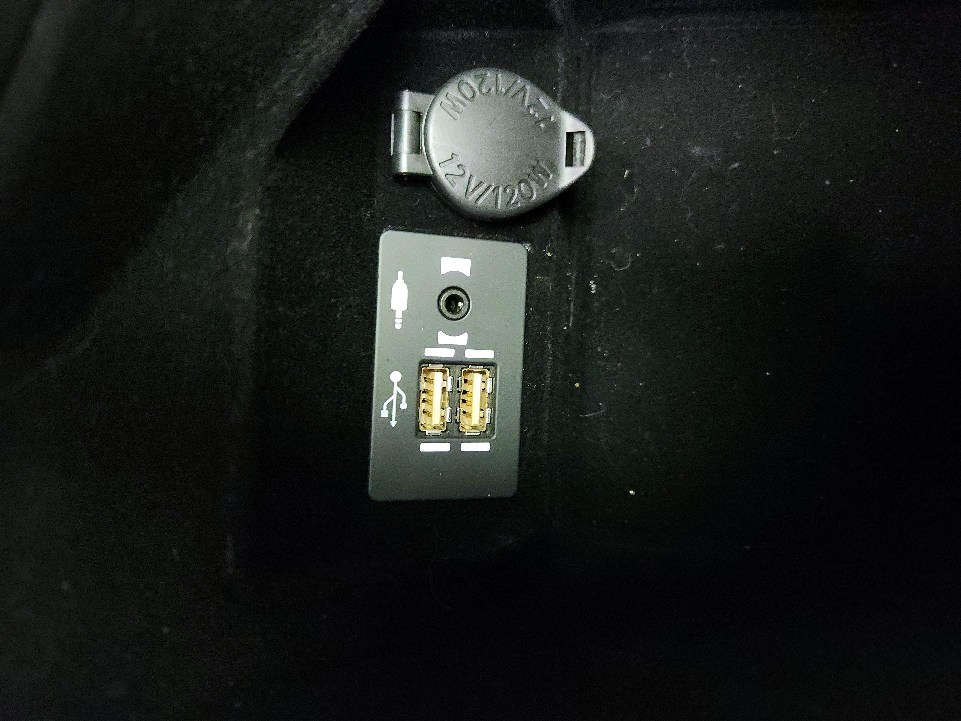 Thumbnail: 2025 Lexus IS - 18