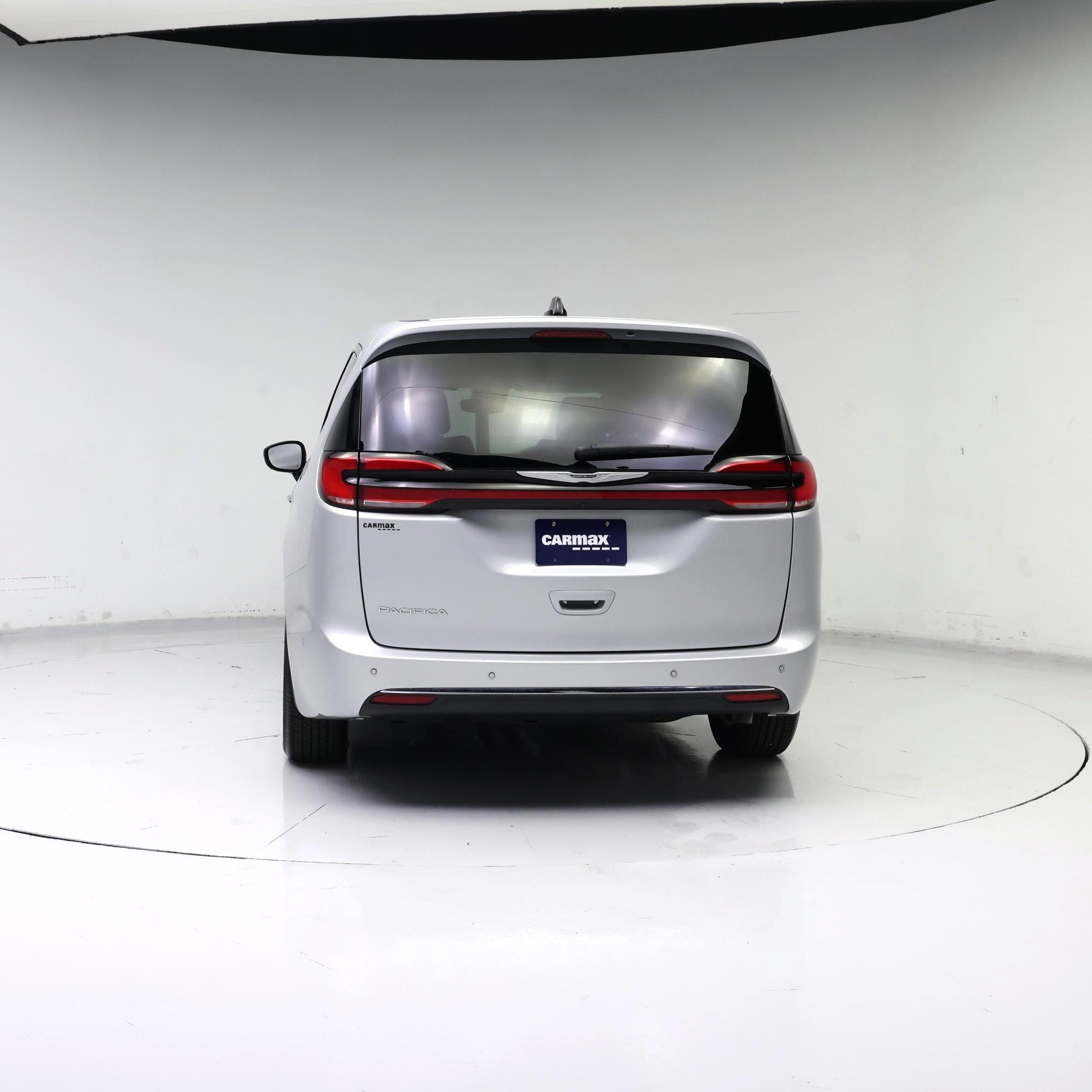 Thumbnail: 2024 Chrysler Pacifica - 6