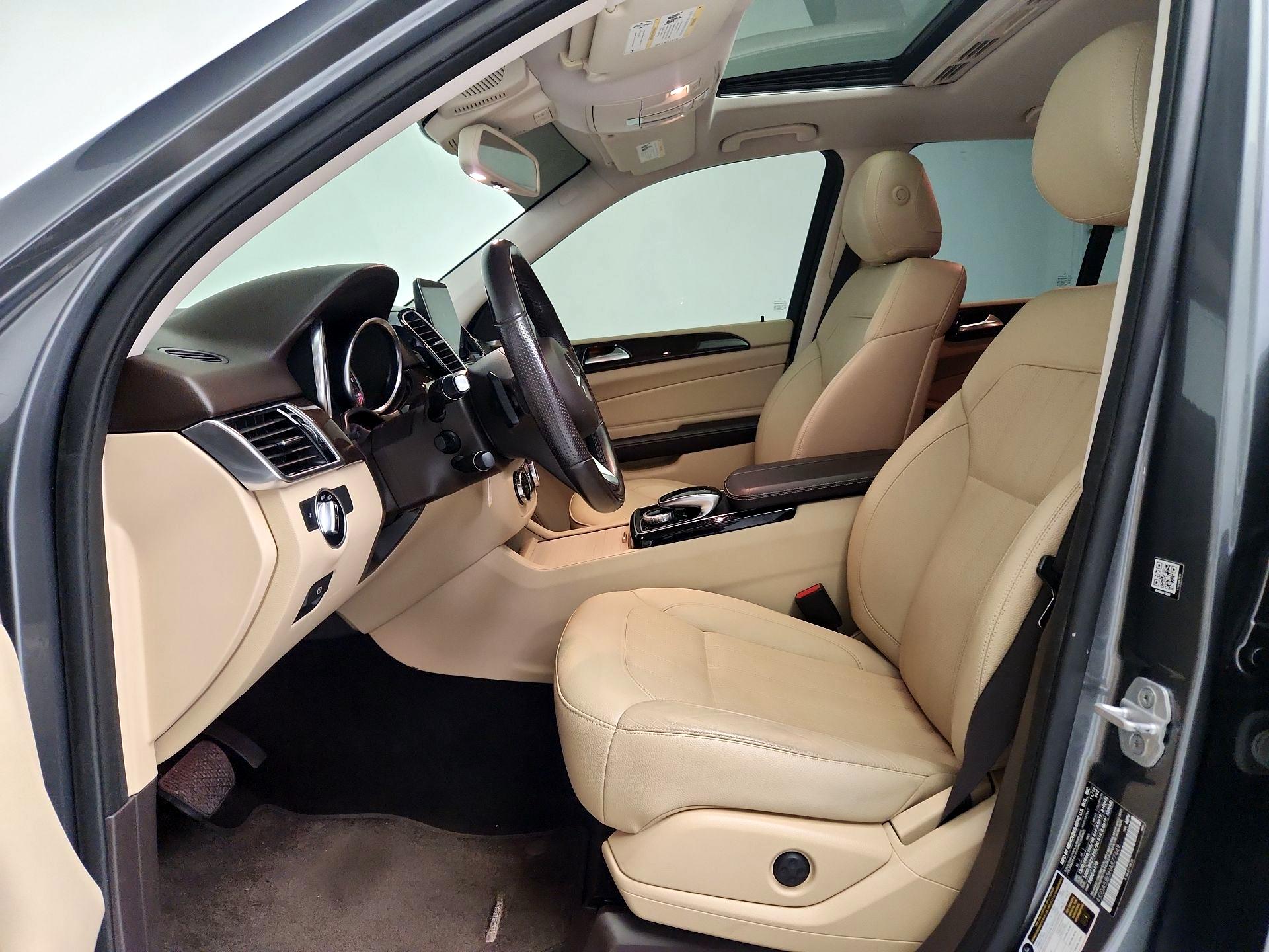 Thumbnail: 2017 Mercedes-Benz GLE - 11